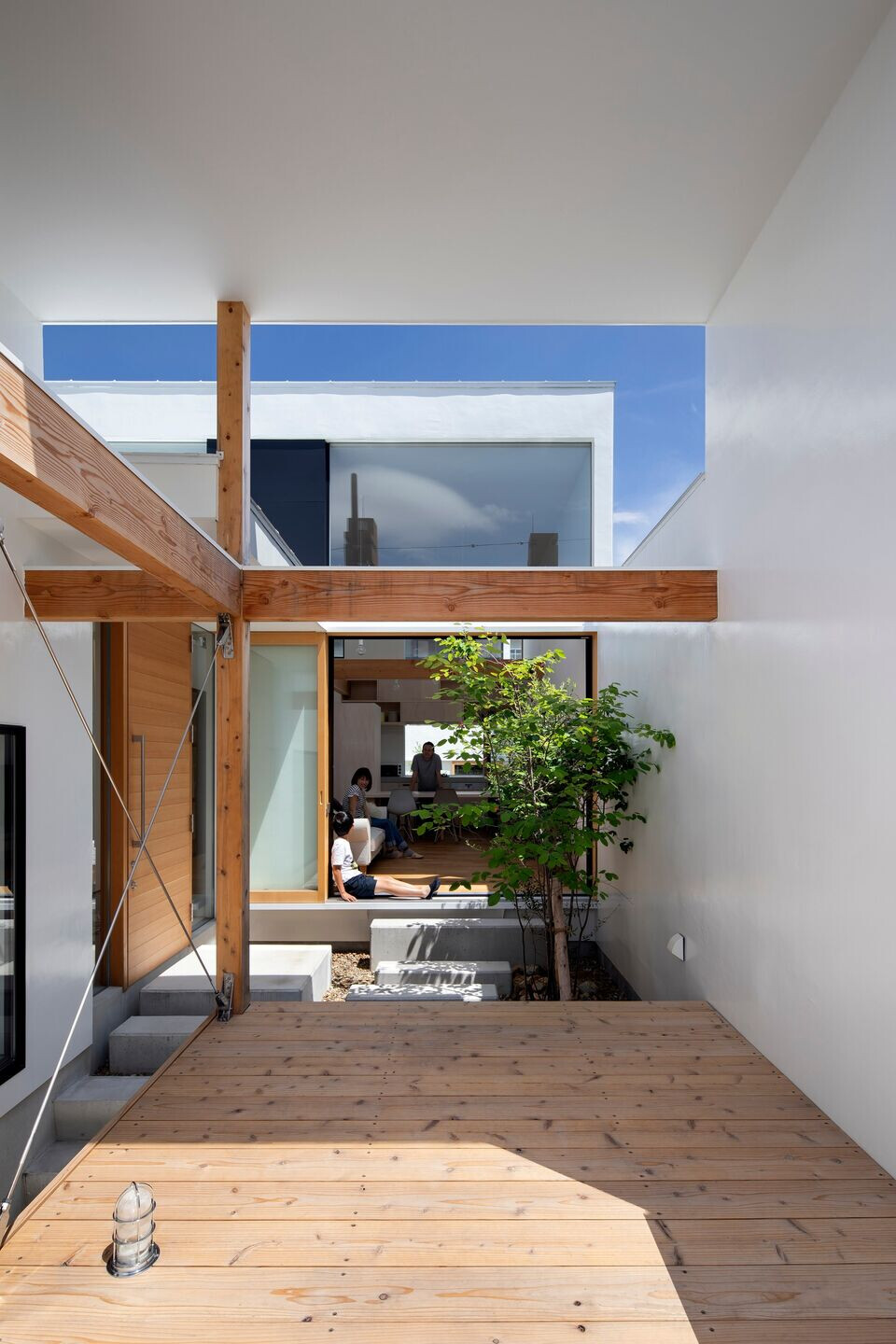 https://archello.com/story/112263/attachments/photos-videos/5 photo_credit Eiji Tomita