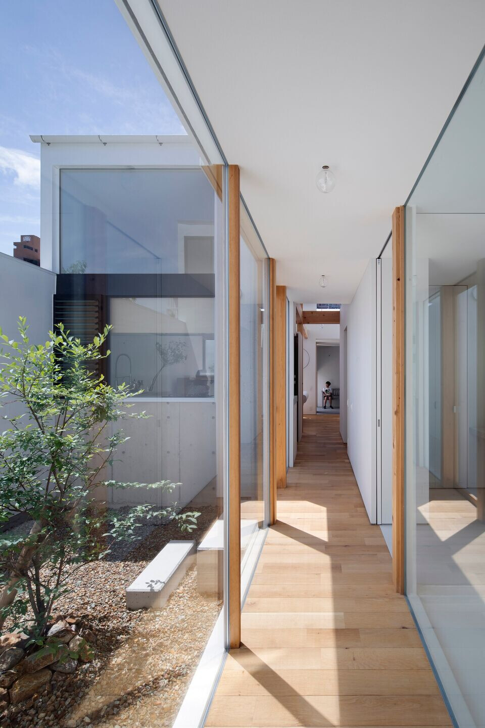 https://archello.com/story/112263/attachments/photos-videos/12 photo_credit Eiji Tomita