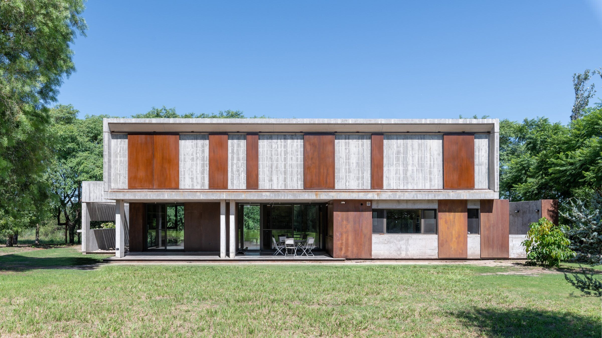 https://archello.com/story/112320/attachments/photos-videos/13 photo_credit Arch: Gonzalo Viramonte