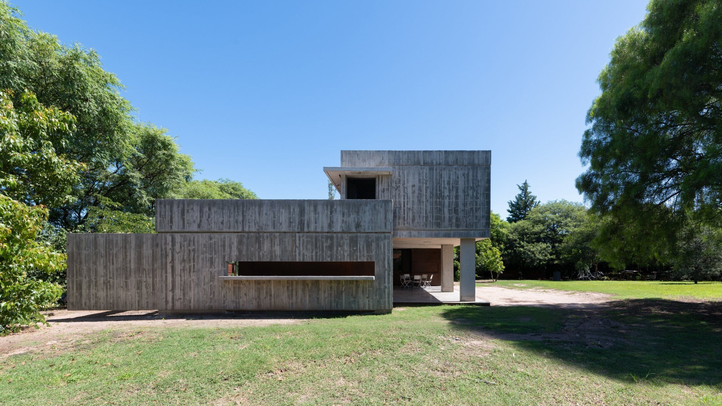 https://archello.com/story/112320/attachments/photos-videos/20 photo_credit Arch: Gonzalo Viramonte
