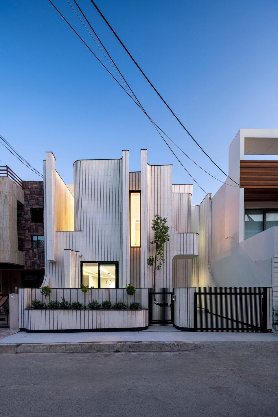 https://archello.com/story/112307/attachments/photos-videos/9 photo_credit Deed Studio