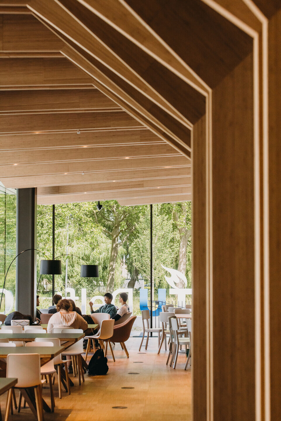 https://archello.com/story/112361/attachments/photos-videos/19 photo_credit Eva Bloem