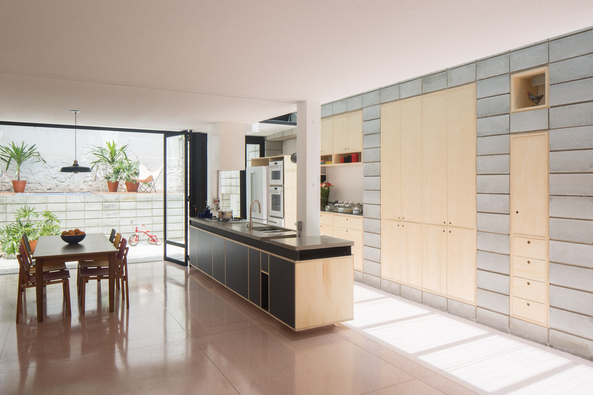 https://archello.com/story/112451/attachments/photos-videos/14 photo_credit Pedro Kok
