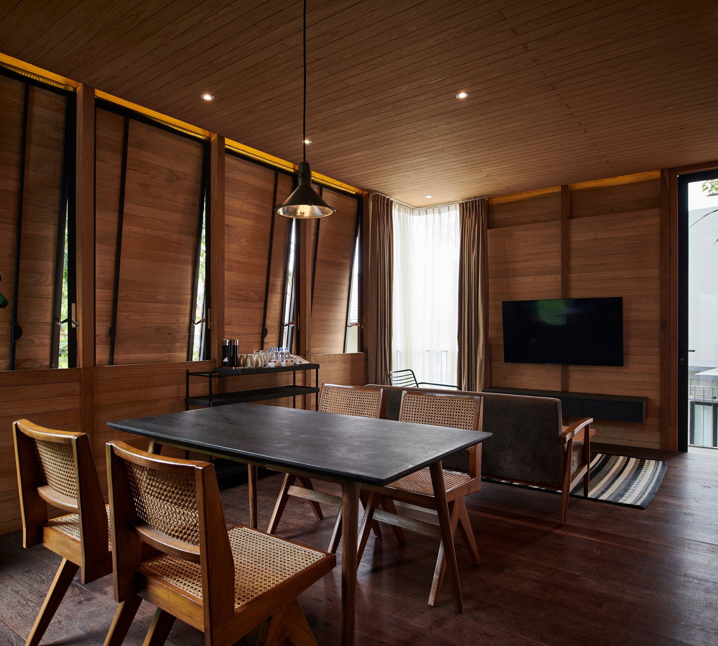 https://archello.com/story/112406/attachments/photos-videos/5 photo_credit Nilai Asia