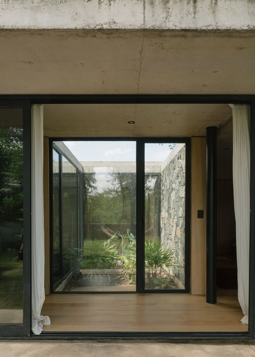 https://archello.com/story/112499/attachments/photos-videos/19 photo_credit Federico Cairoli