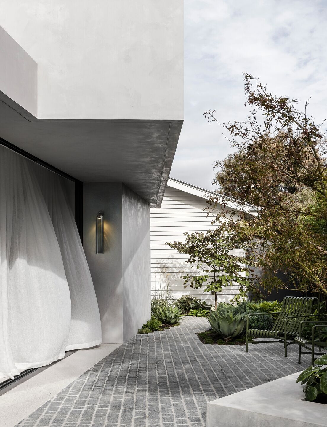 https://archello.com/story/112292/attachments/photos-videos/8 photo_credit Timothy Kaye
