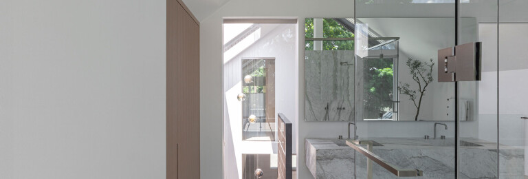 RZLBD / Stack House / master ensuite