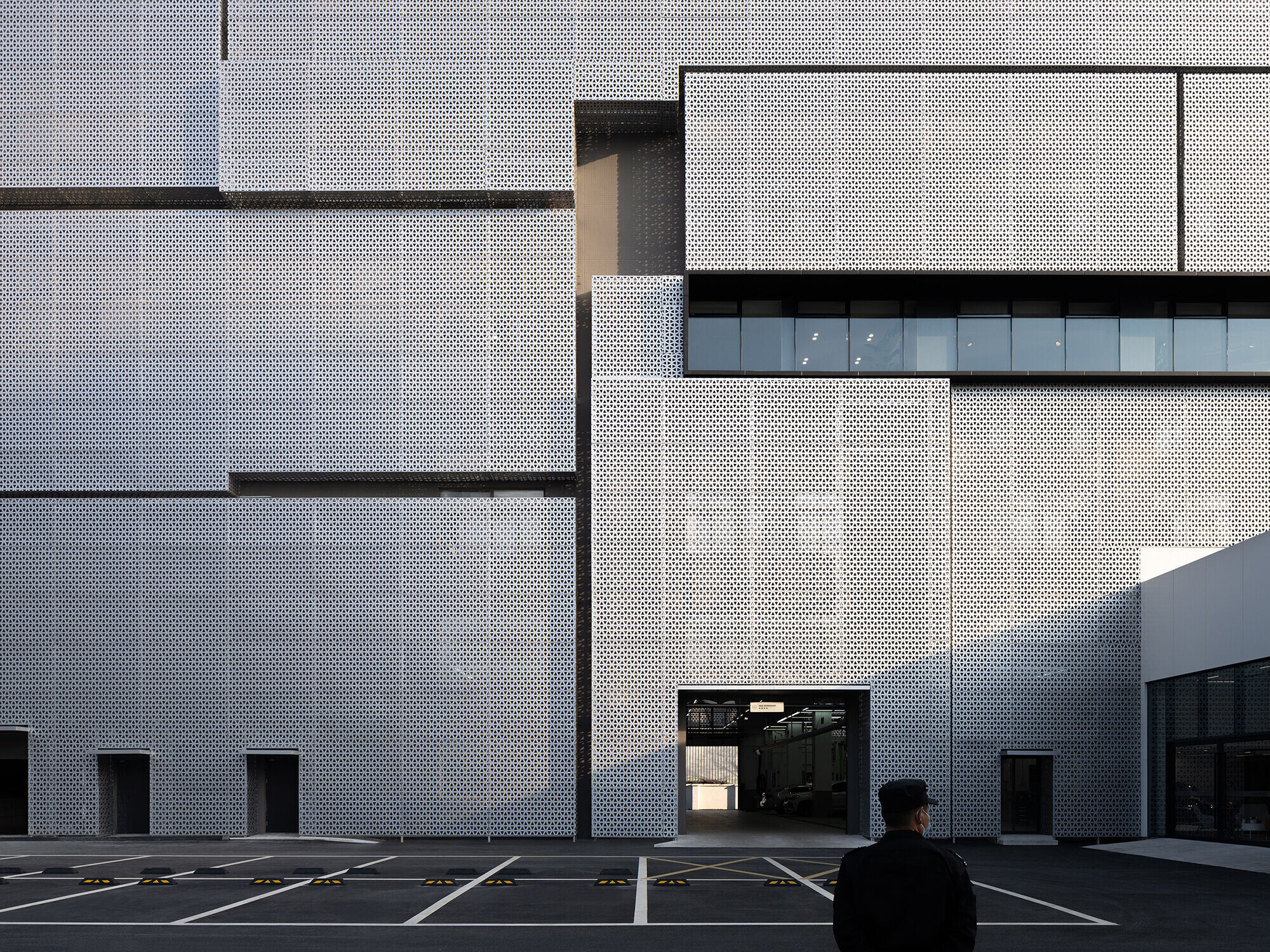https://archello.com/story/112604/attachments/photos-videos/7 photo_credit Vincent Wu