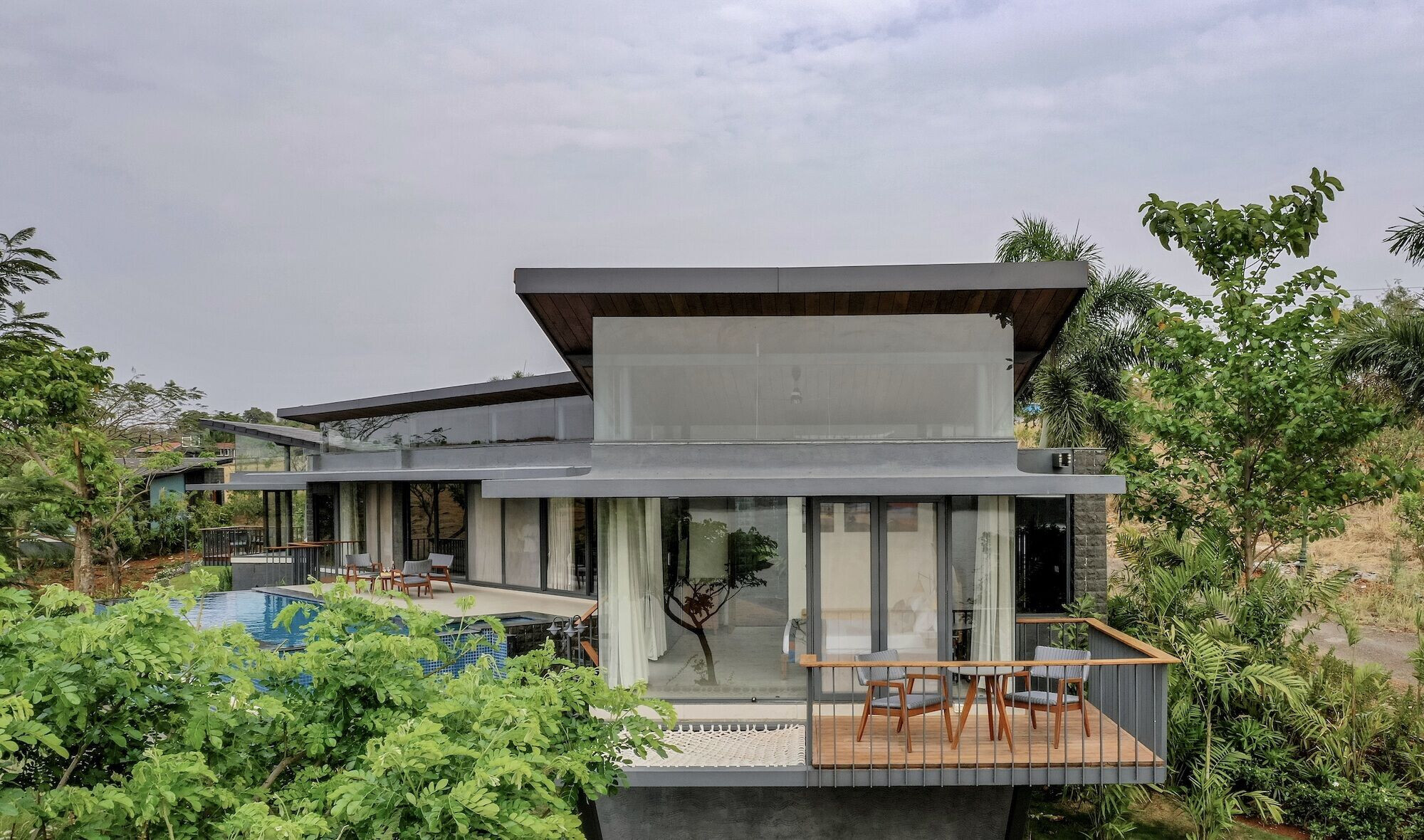 https://archello.com/story/112594/attachments/photos-videos/9 photo_credit Maulik Patel, Inclined studio