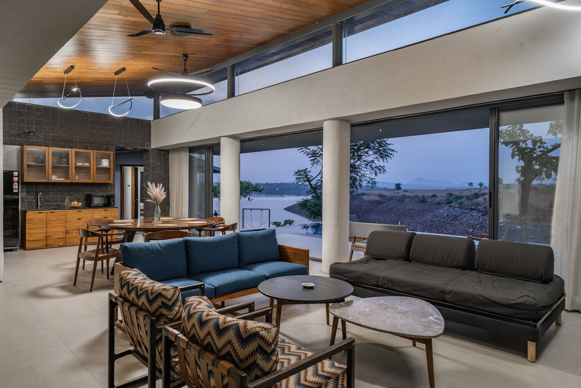 https://archello.com/story/112594/attachments/photos-videos/39 photo_credit Maulik Patel, Inclined studio