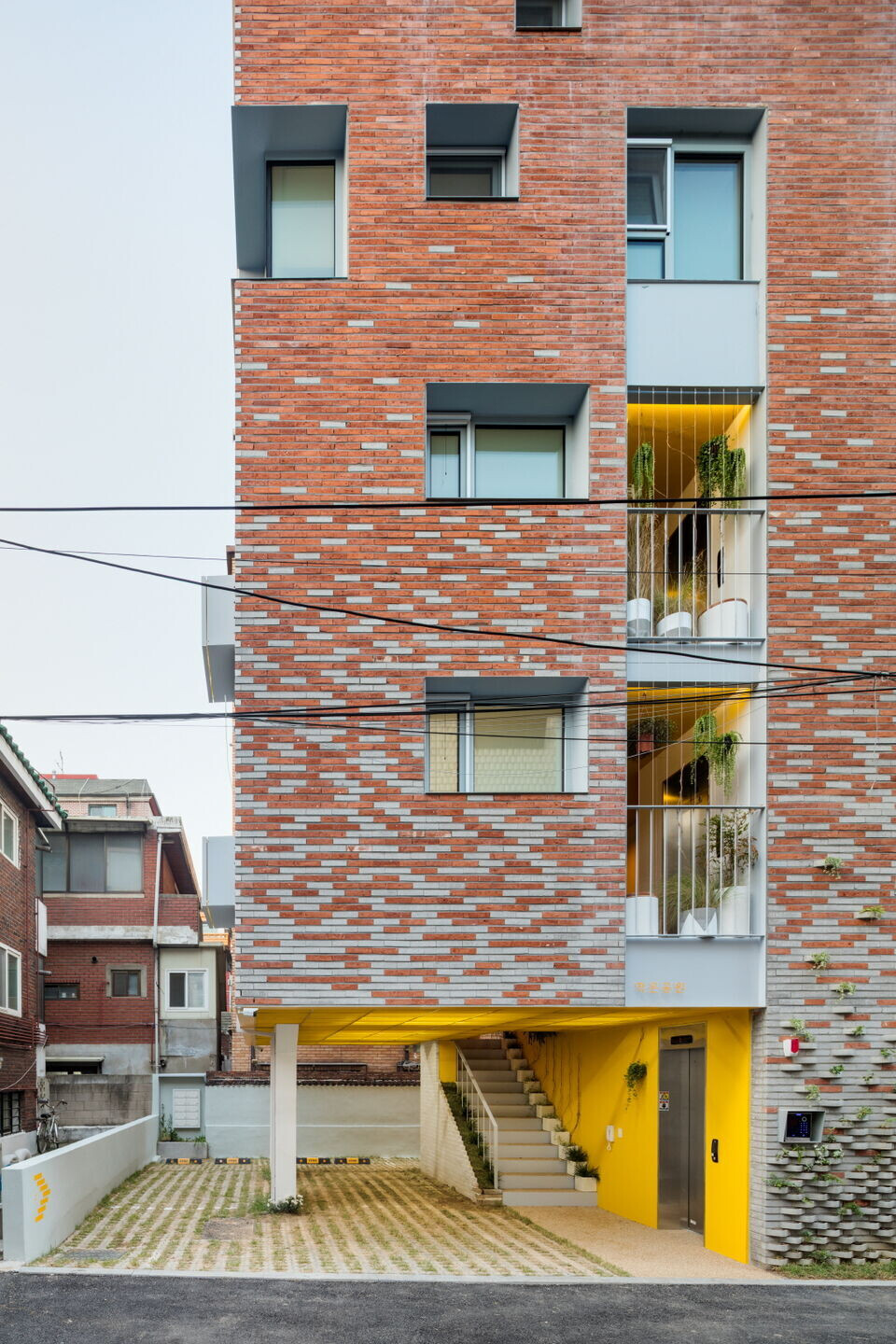 https://archello.com/story/112614/attachments/photos-videos/21 photo_credit Kyungsub Shin