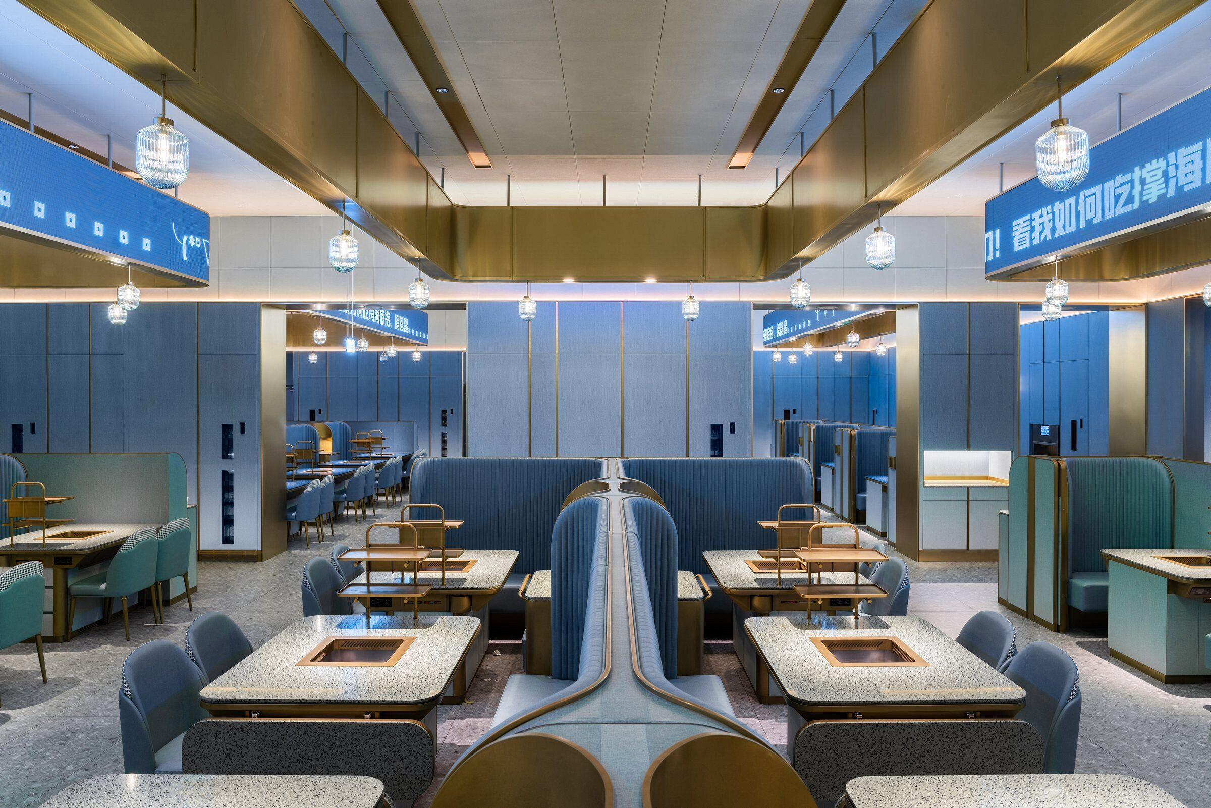 https://archello.com/story/112618/attachments/photos-videos/20 photo_credit Vincent Wu