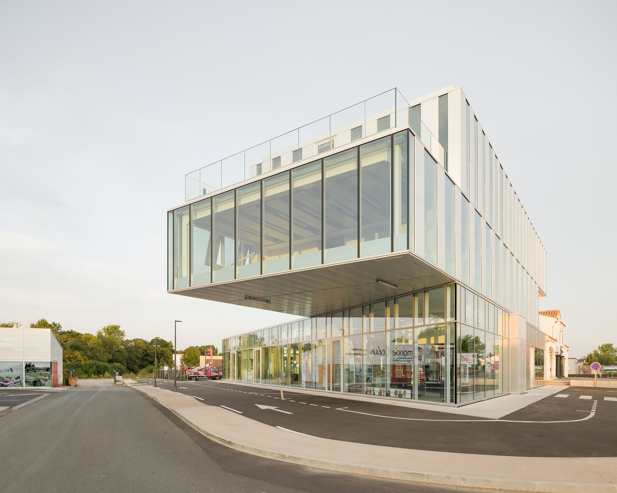 https://archello.com/story/112723/attachments/photos-videos/6 photo_credit François Dantart