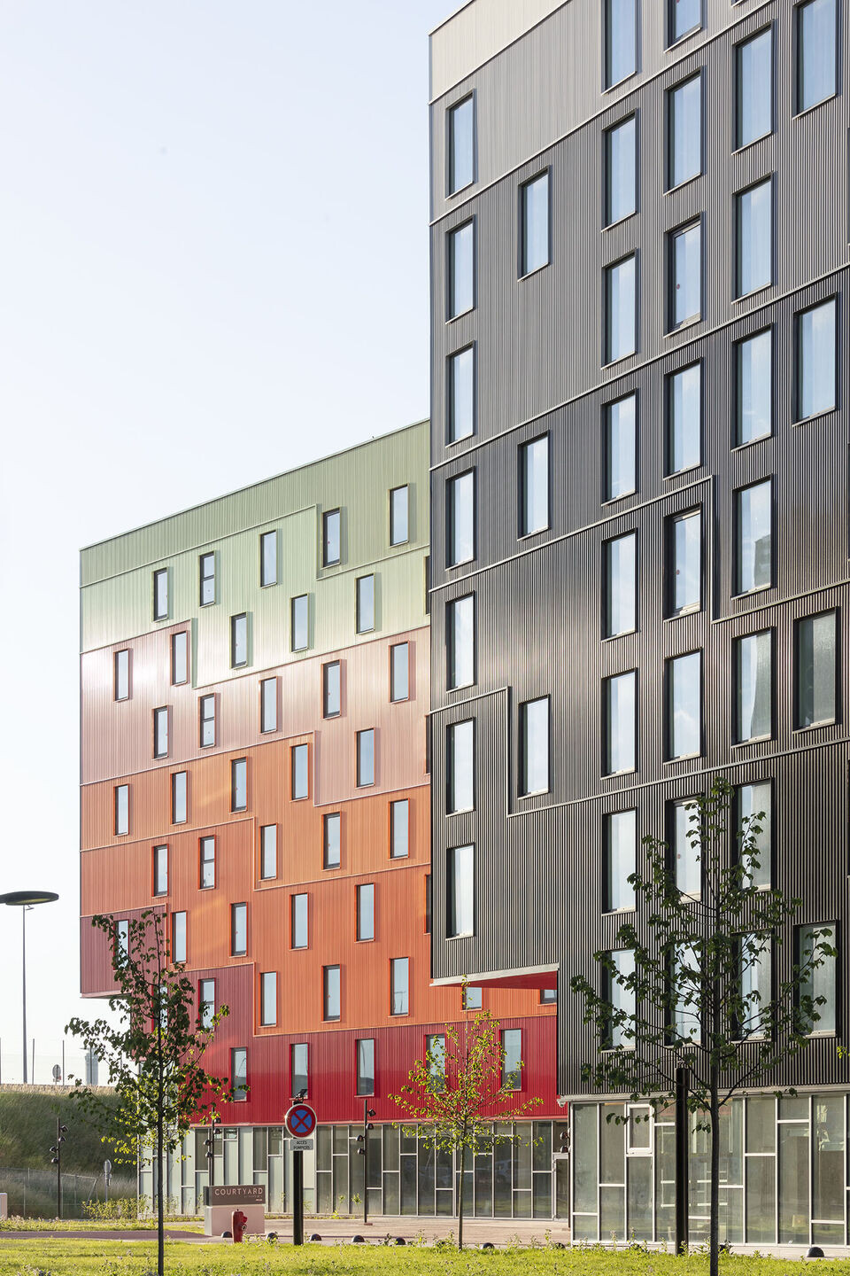 https://archello.com/story/112714/attachments/photos-videos/27 photo_credit Luc Boegly