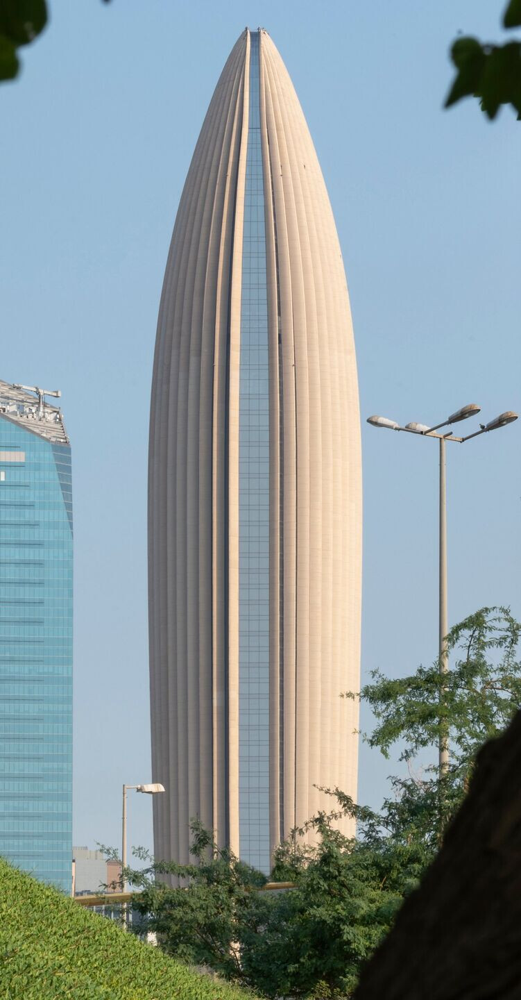 https://archello.com/story/112774/attachments/photos-videos/8 photo_credit Nigel Young / Foster + Partners
