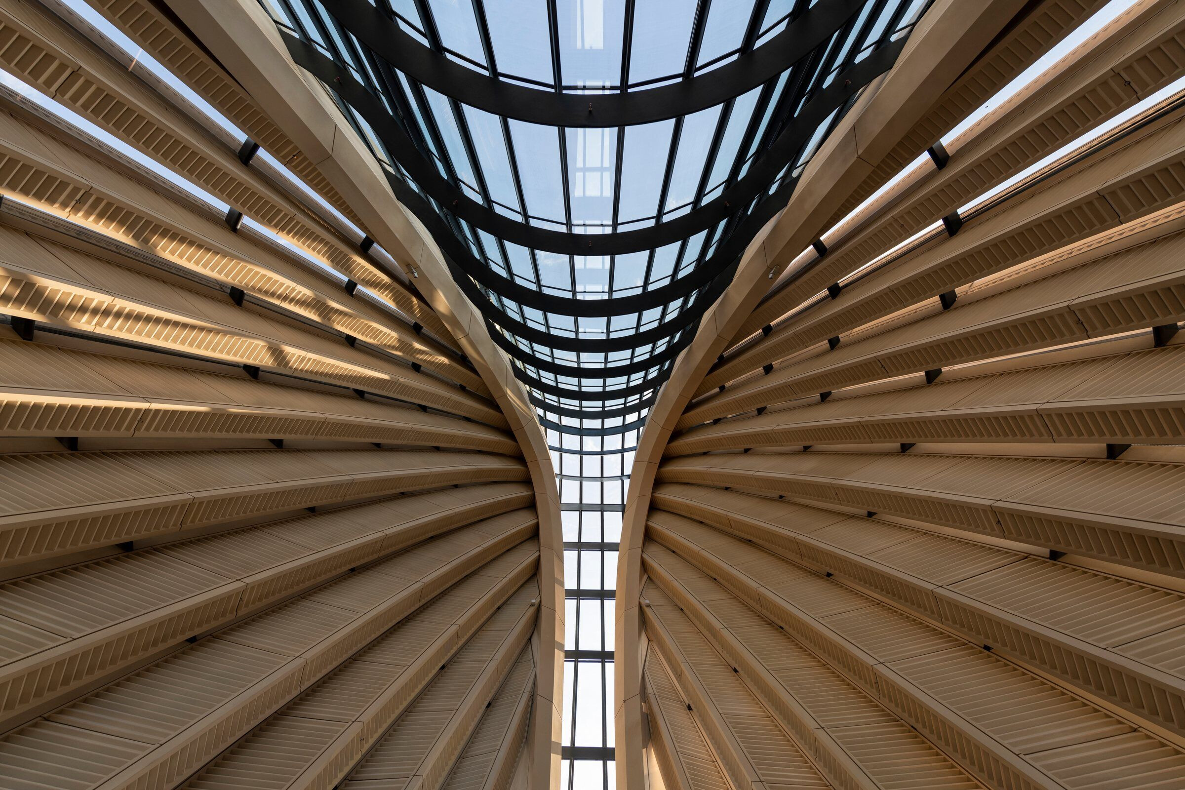https://archello.com/story/112774/attachments/photos-videos/13 photo_credit Nigel Young / Foster + Partners