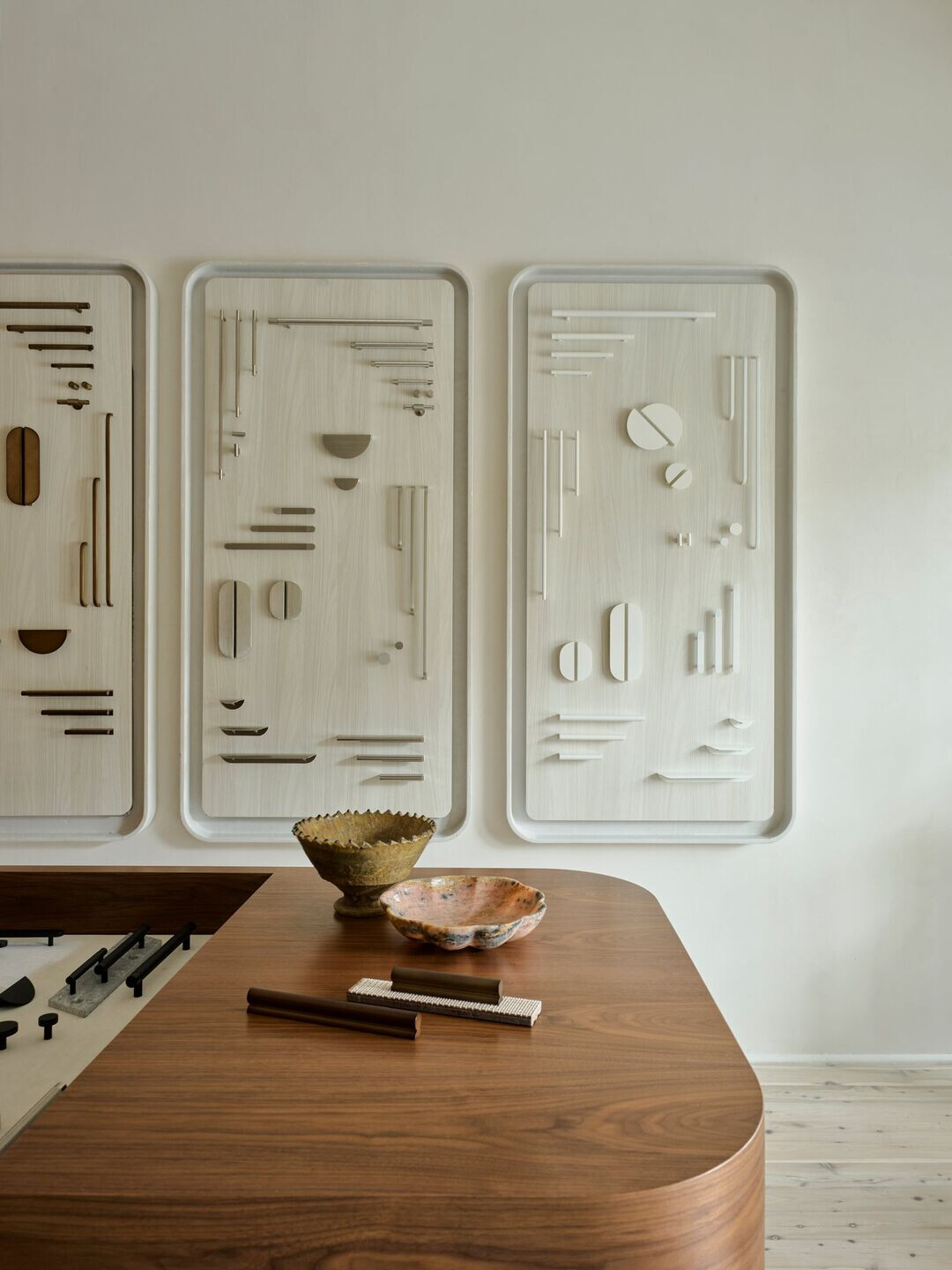 https://archello.com/story/112904/attachments/photos-videos/4 photo_credit Shot by Anson Smart. Styled by Claire Delmar