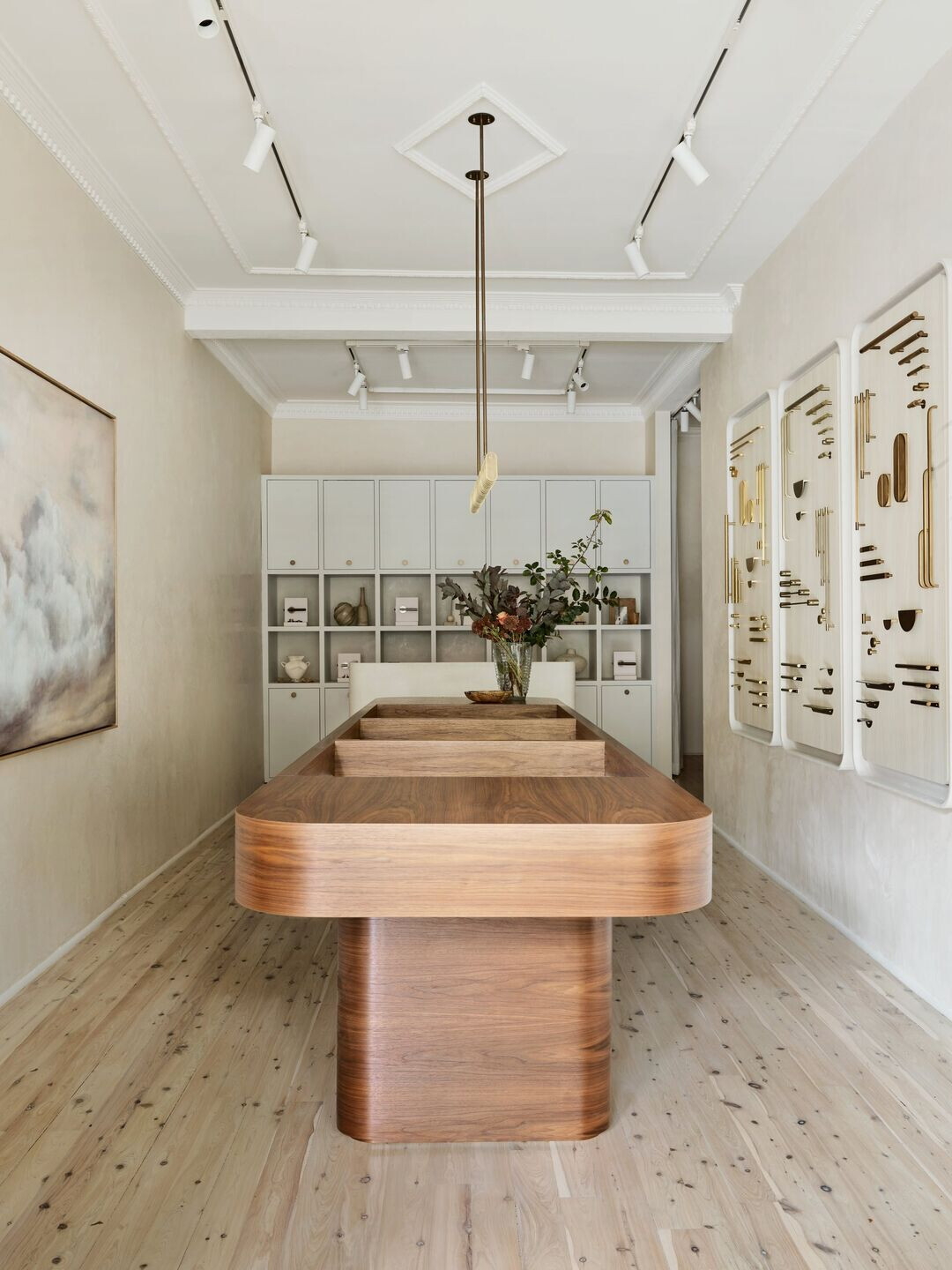 https://archello.com/story/112904/attachments/photos-videos/7 photo_credit Shot by Anson Smart. Styled by Claire Delmar