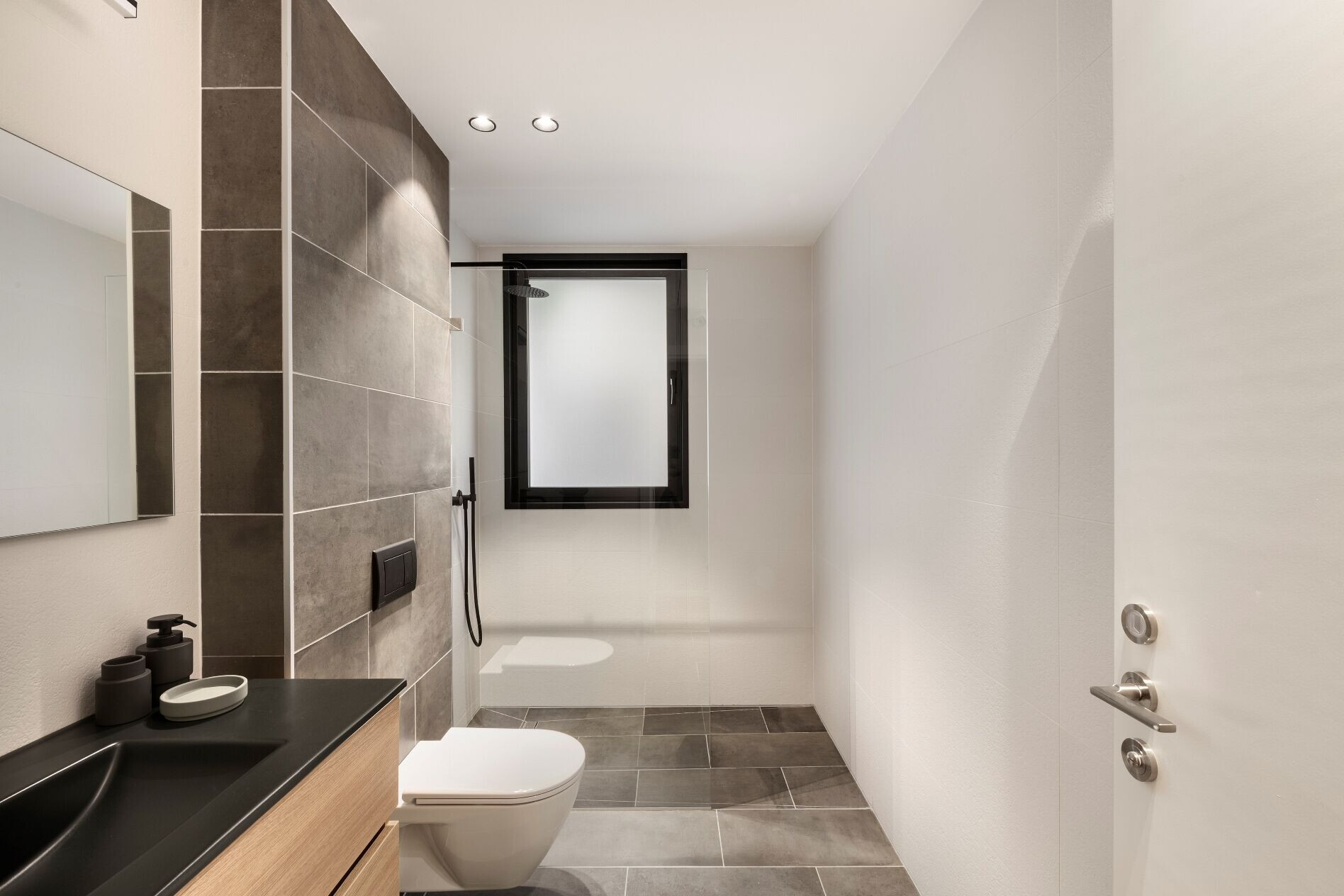 https://archello.com/story/113075/attachments/photos-videos/7 photo_credit Oded Smadar