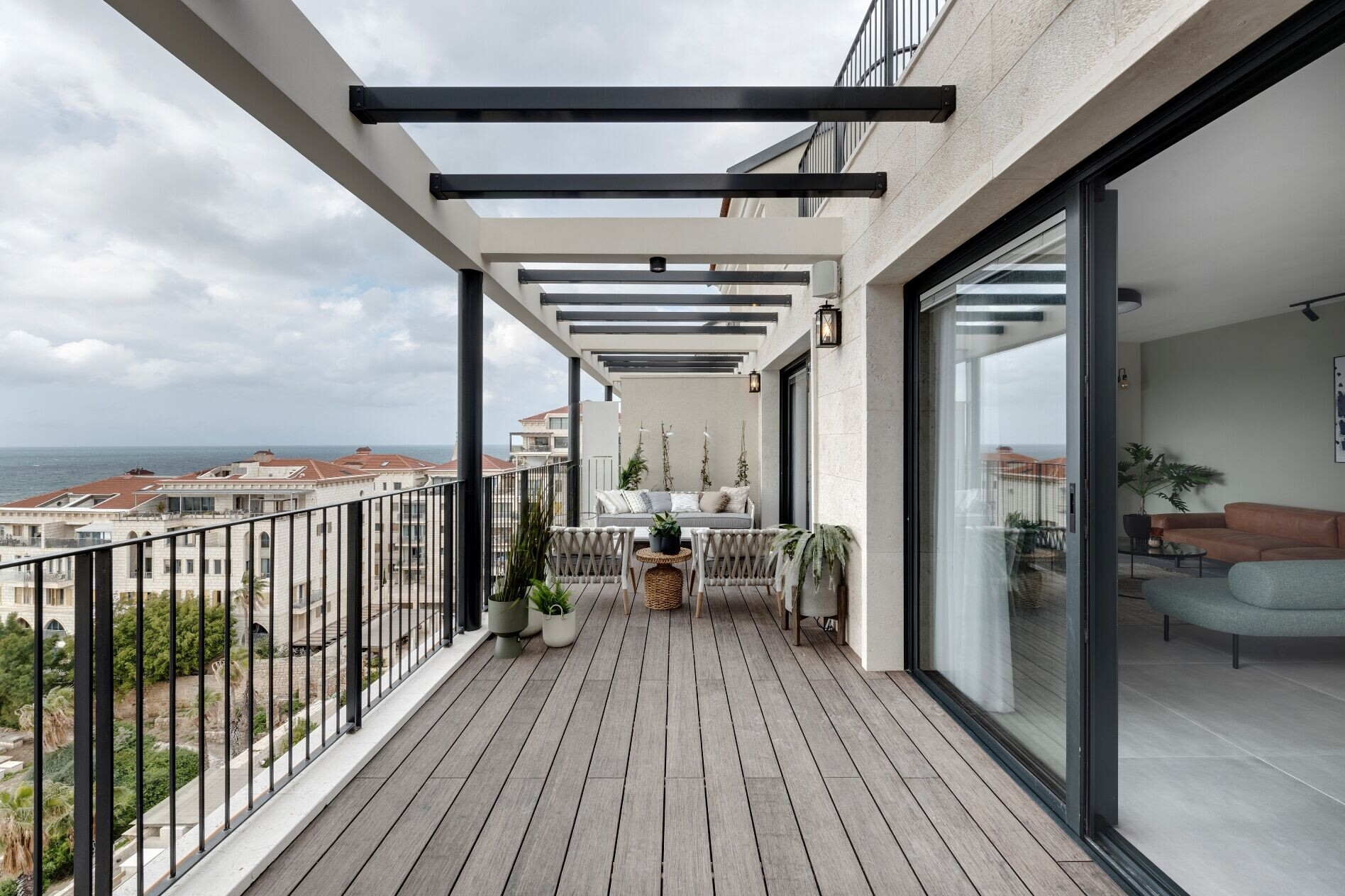 https://archello.com/story/113075/attachments/photos-videos/18 photo_credit Oded Smadar