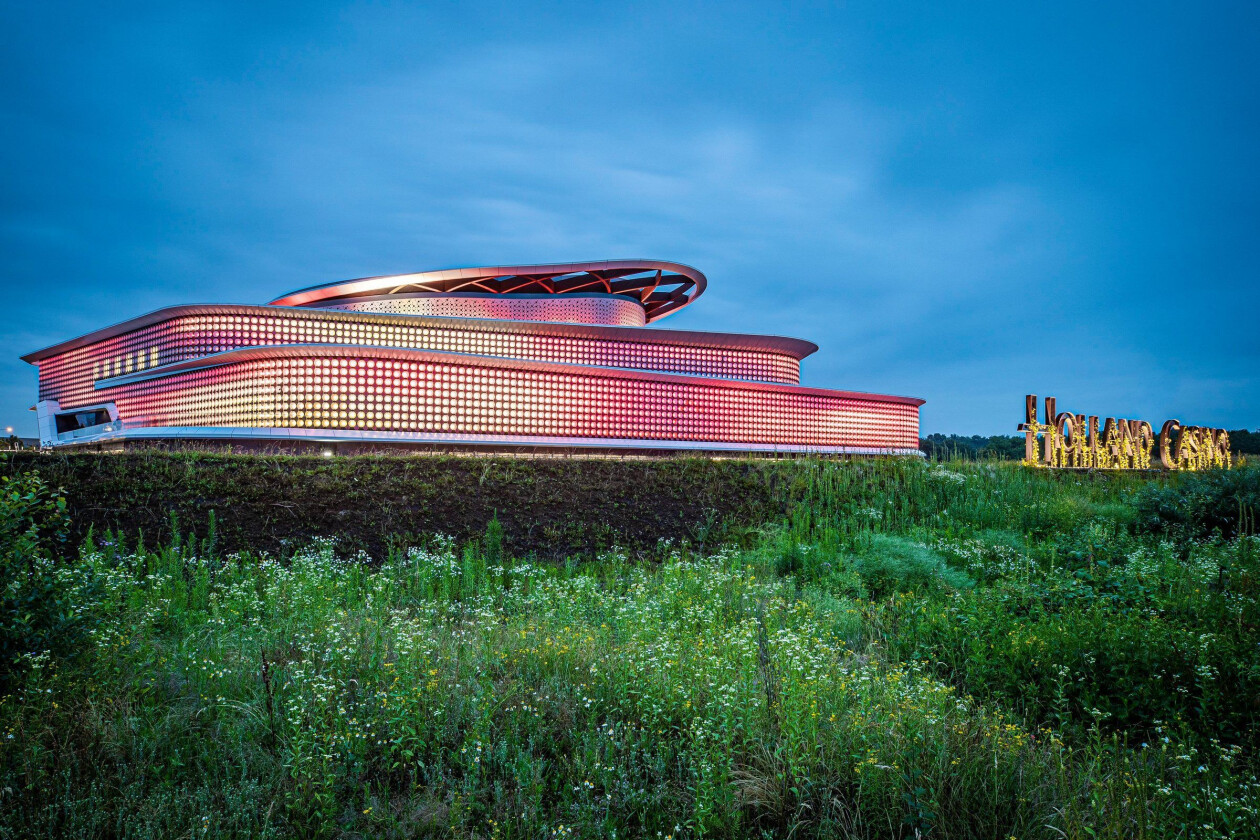 Sculptural, flower-shaped Holland Casino Venlo by MVSA Architects displays a colourful, interactive facade