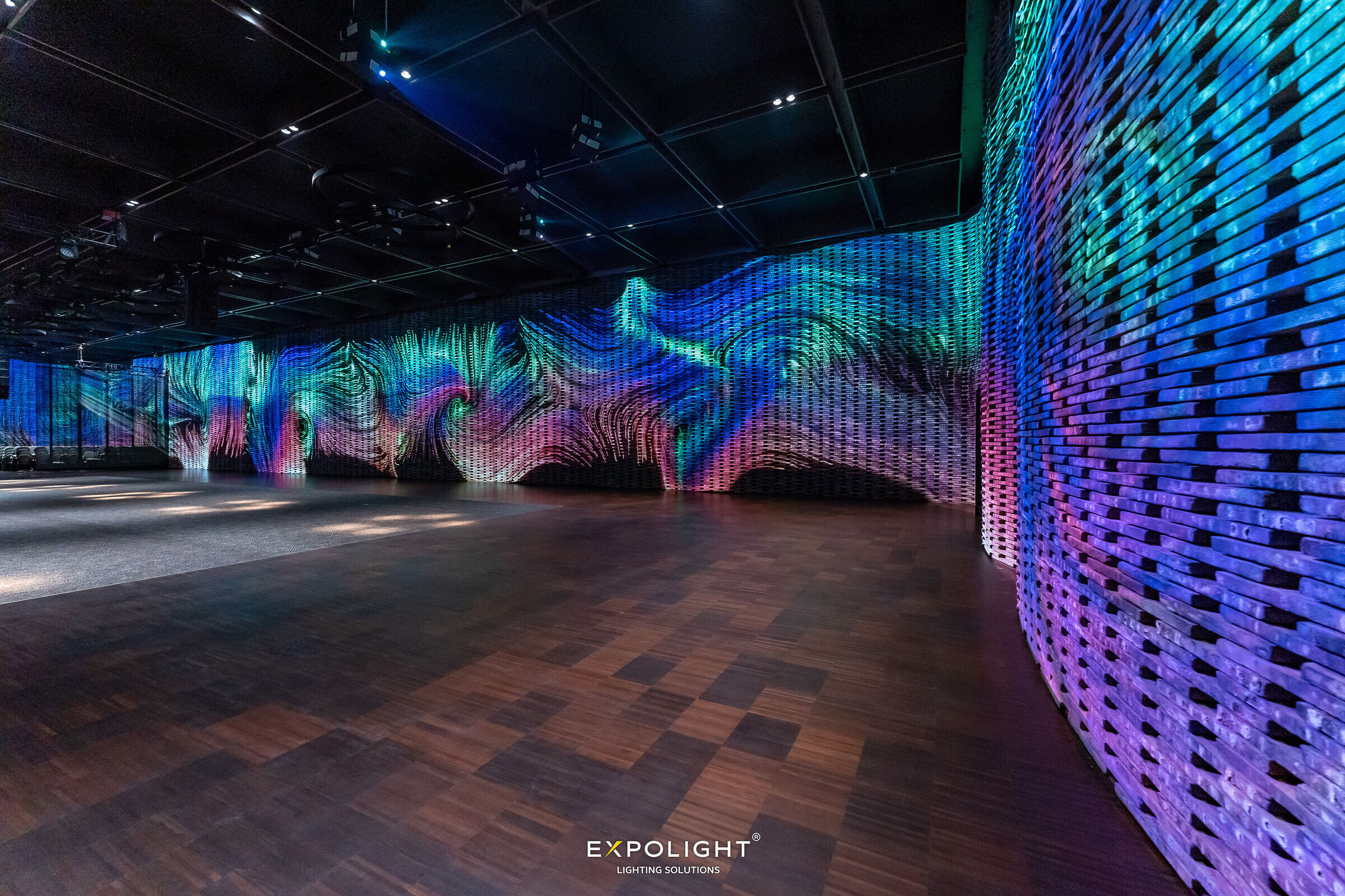 https://archello.com/story/113121/attachments/photos-videos/7 photo_credit Expolight