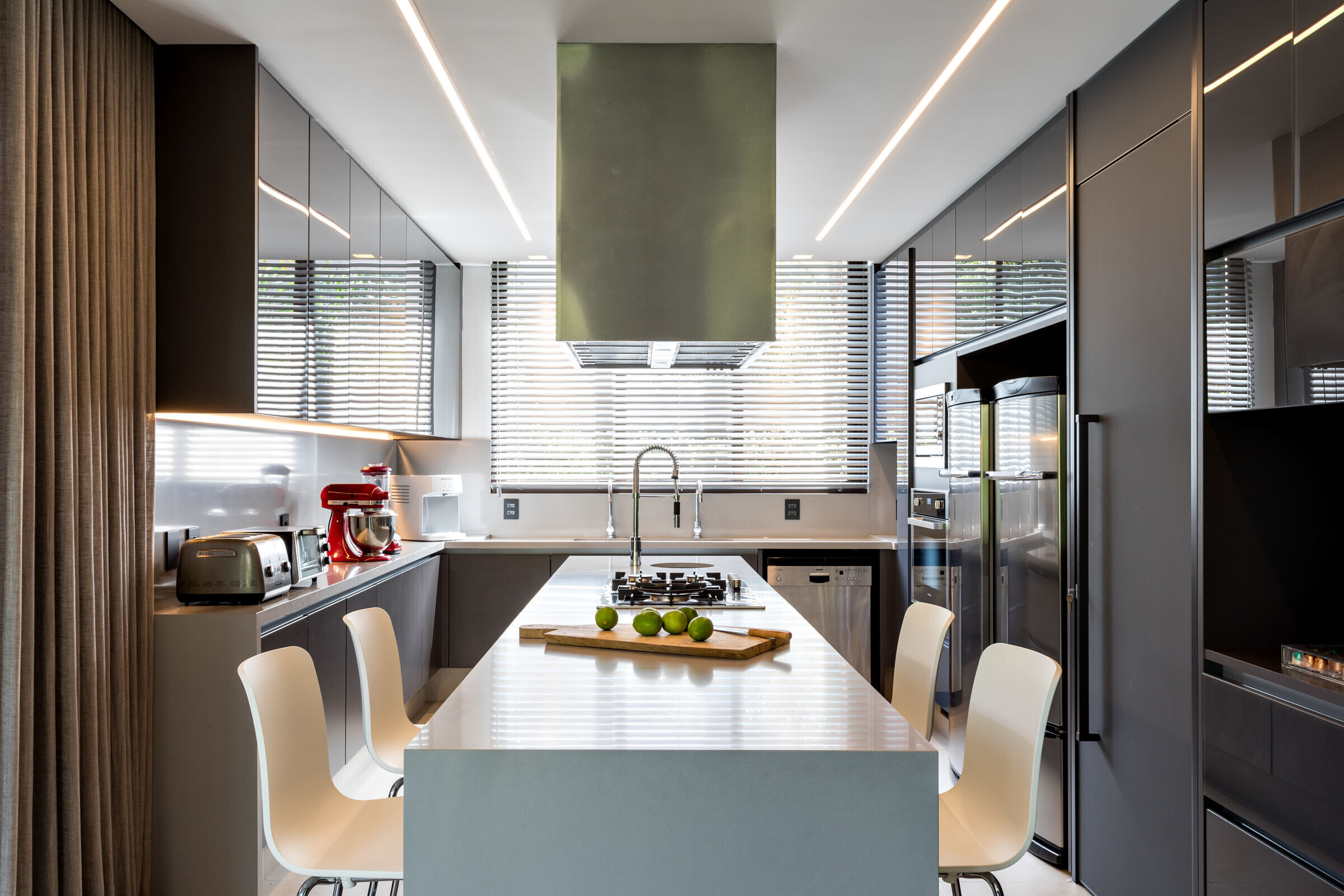 https://archello.com/story/113216/attachments/photos-videos/7 photo_credit Fran Parente