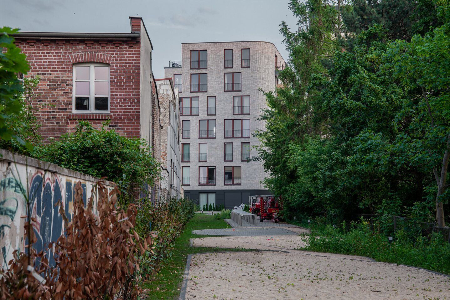 https://archello.com/story/113260/attachments/photos-videos/12 photo_credit Denis Esakov