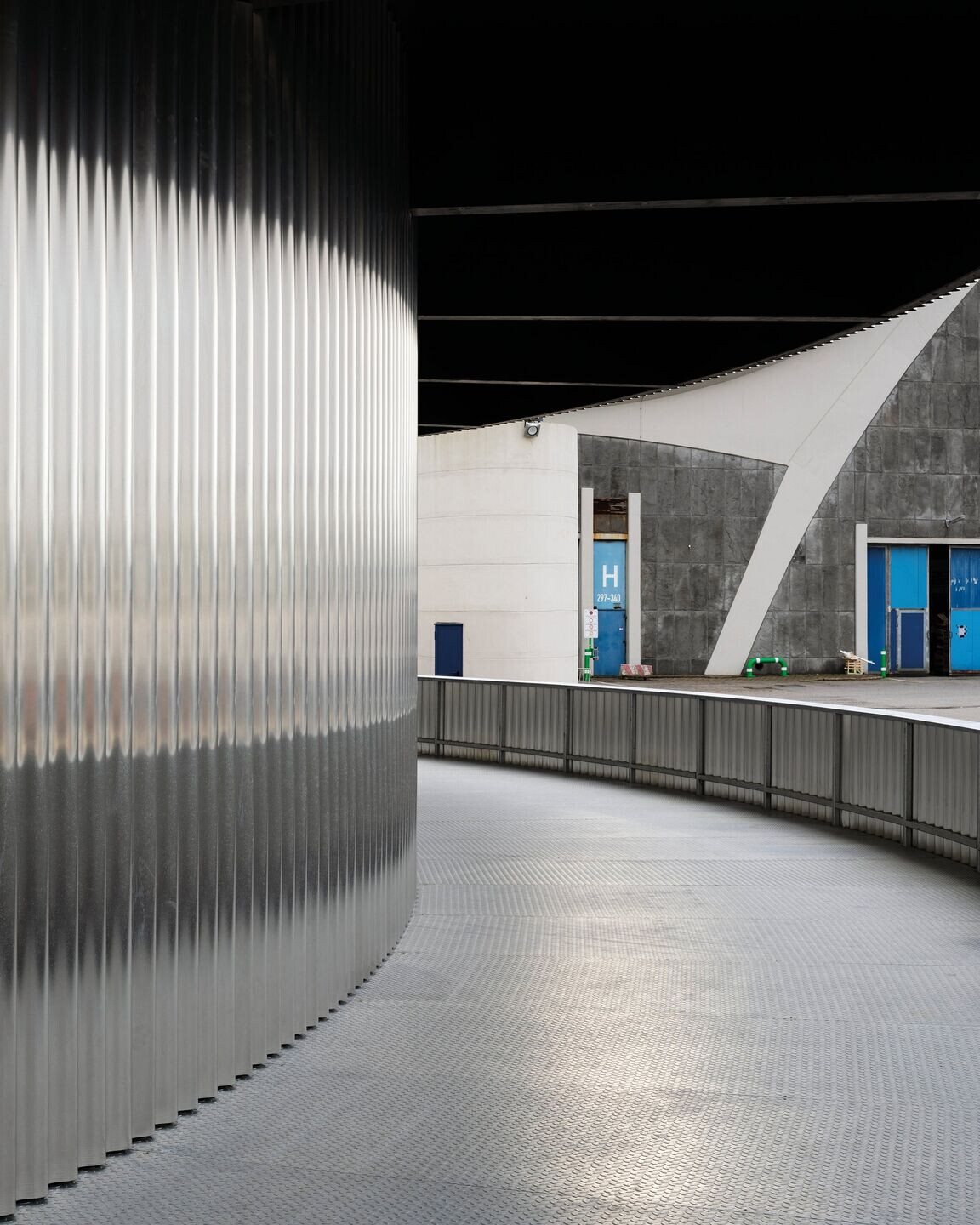 https://archello.com/story/113313/attachments/photos-videos/5 photo_credit Johan Dehlin