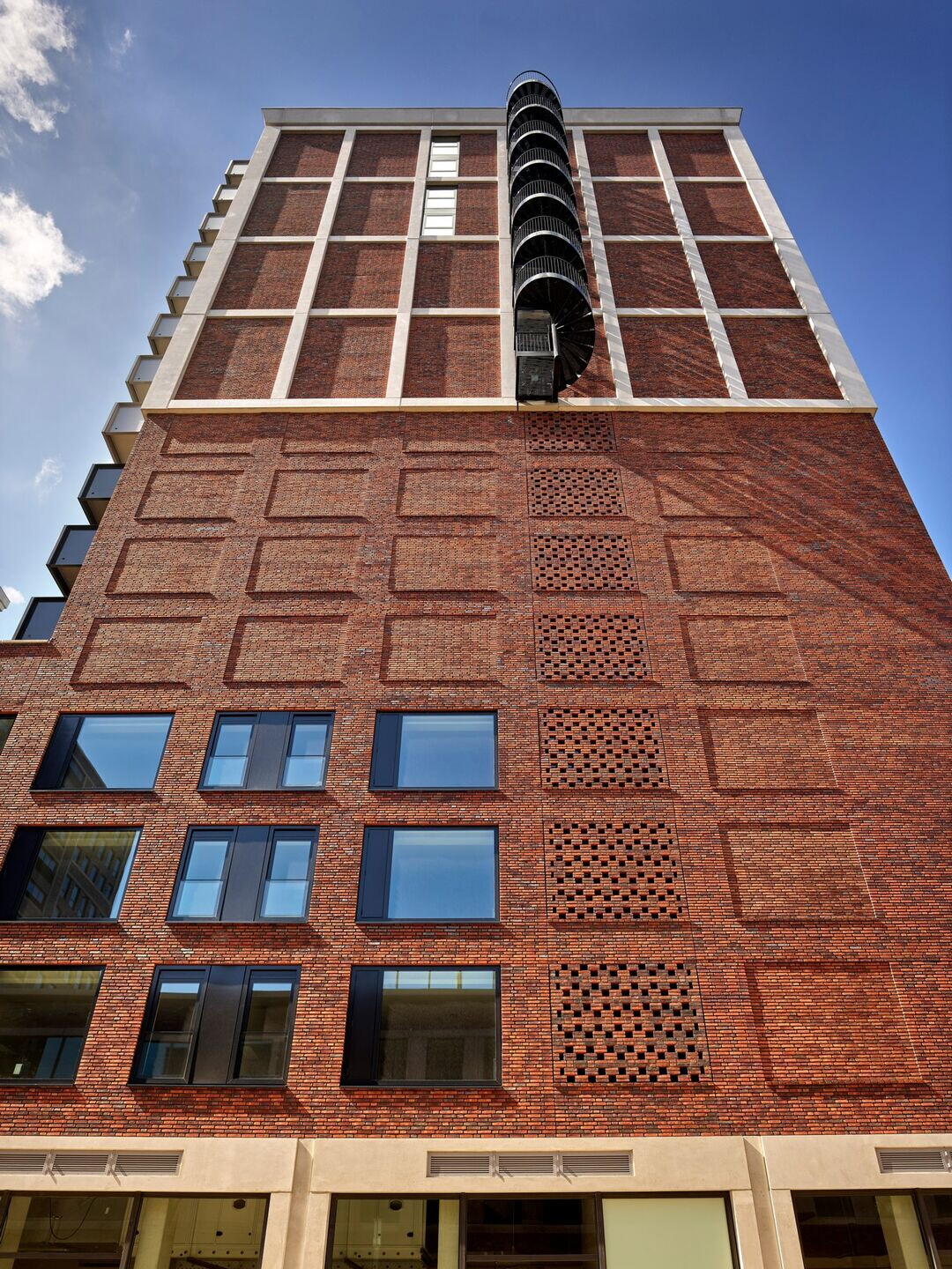https://archello.com/story/113321/attachments/photos-videos/12 photo_credit Kees Hummel