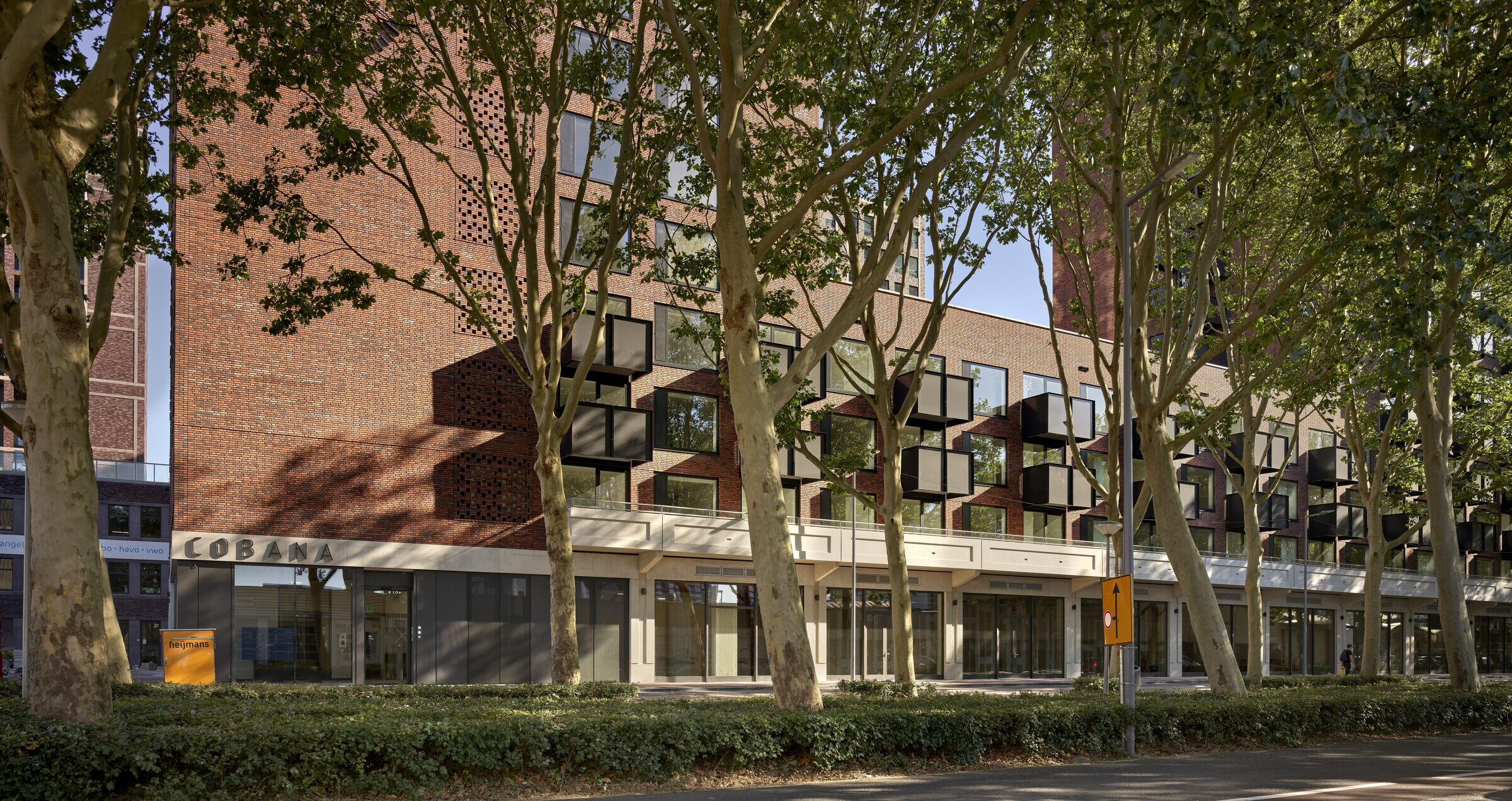 https://archello.com/story/113321/attachments/photos-videos/13 photo_credit Kees Hummel