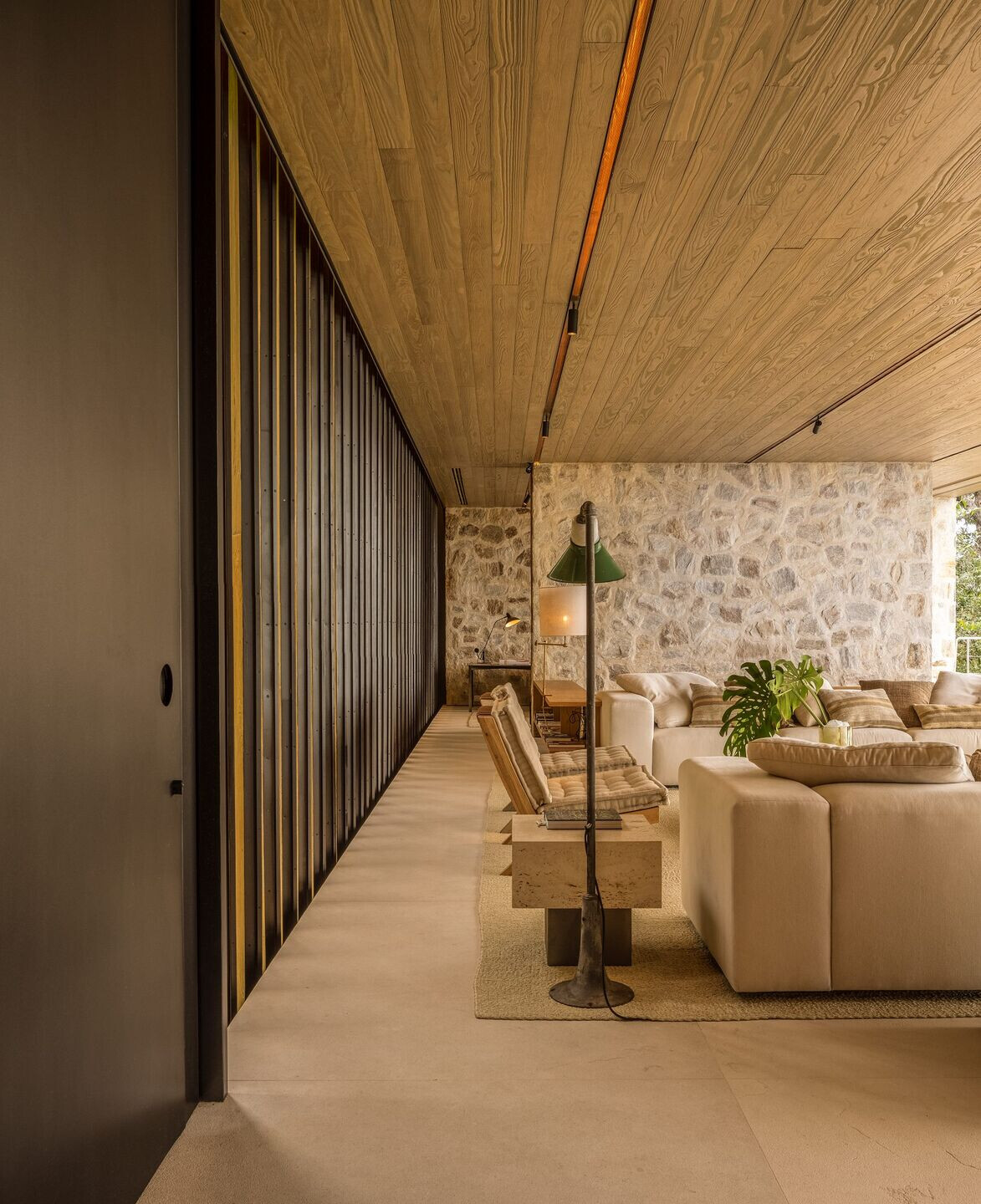https://archello.com/story/113354/attachments/photos-videos/5 photo_credit Fernando Guerra