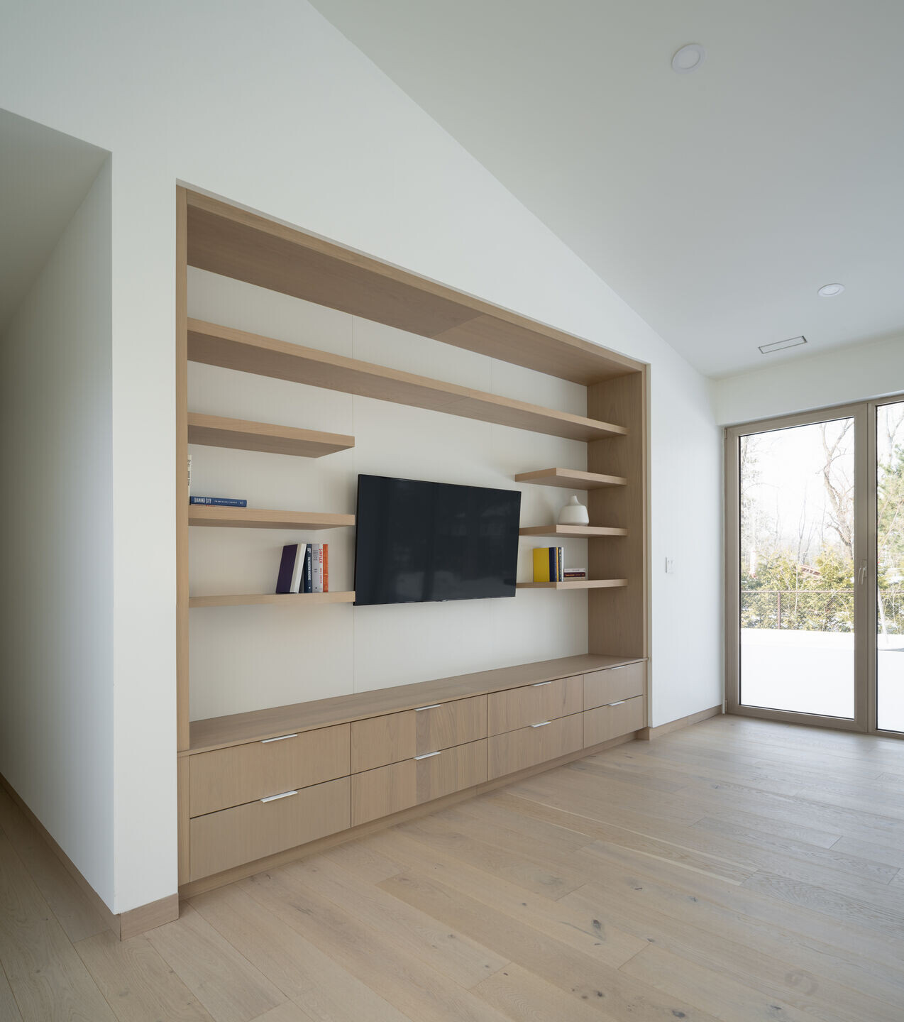 https://archello.com/story/113459/attachments/photos-videos/5 photo_credit Olivier Blouin