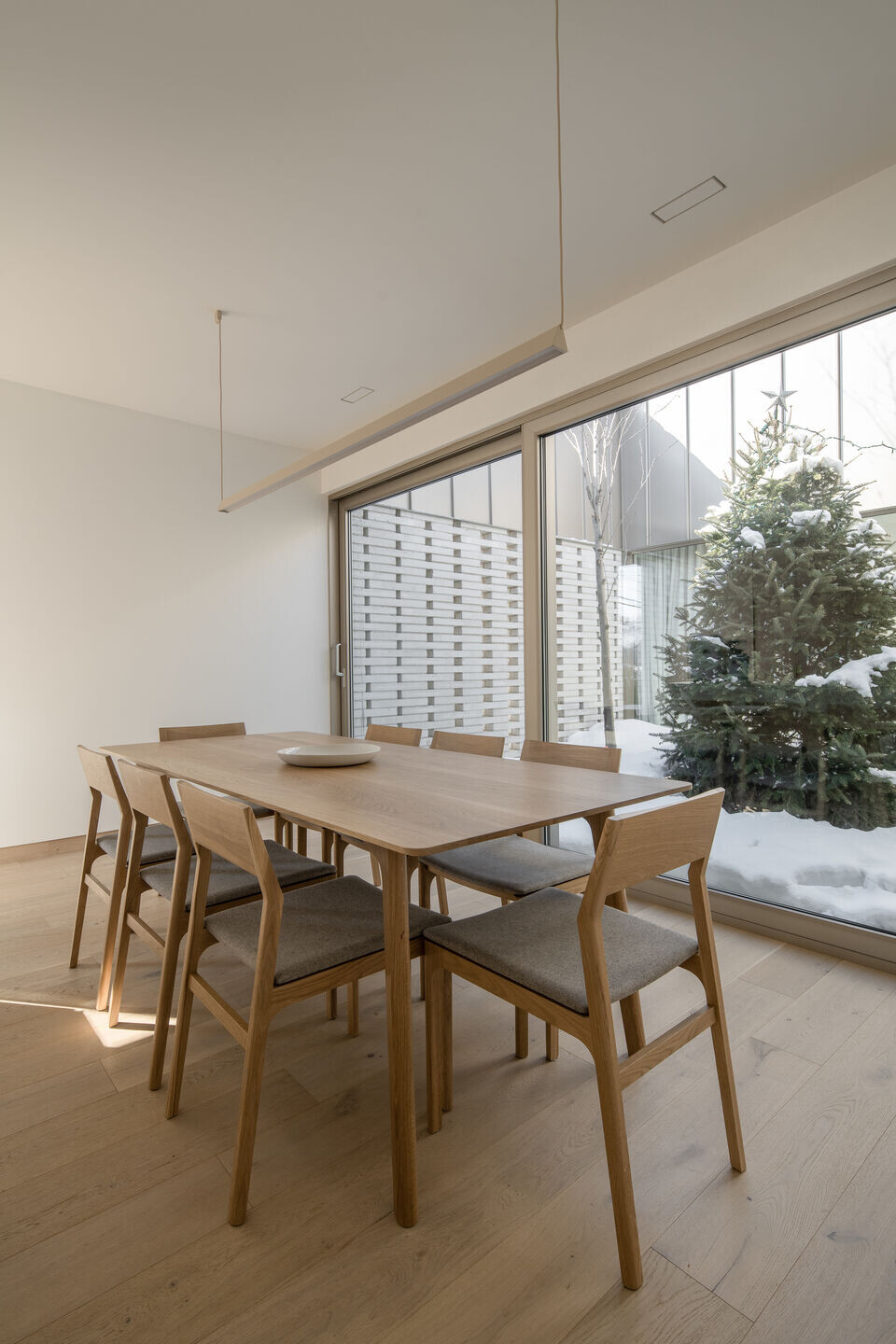 https://archello.com/story/113459/attachments/photos-videos/10 photo_credit Olivier Blouin