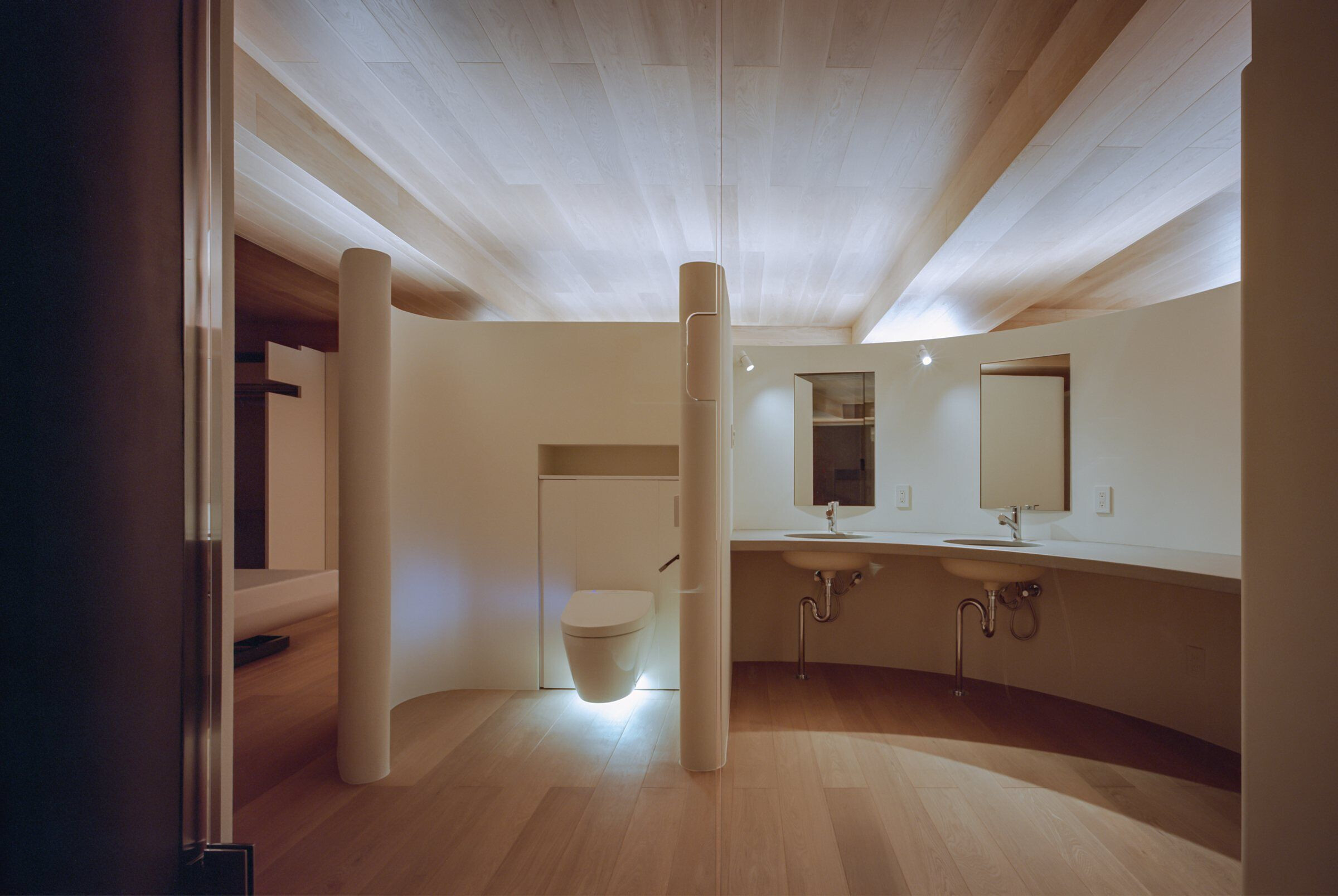 https://archello.com/story/113438/attachments/photos-videos/21 photo_credit Katsuya Taira (studio REM)