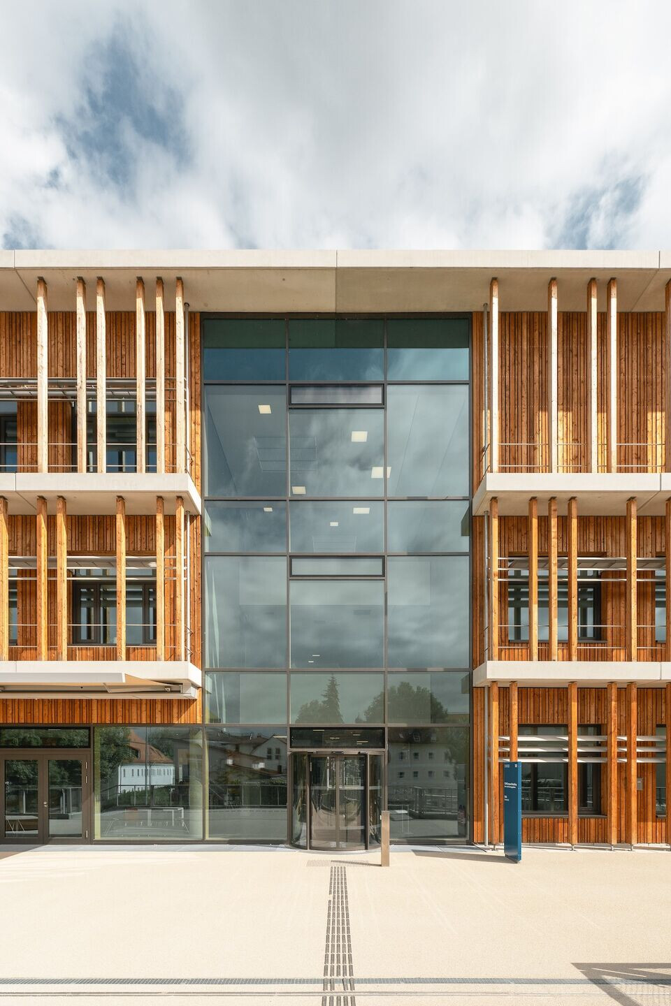 https://archello.com/story/113566/attachments/photos-videos/11 photo_credit Felix Meyer