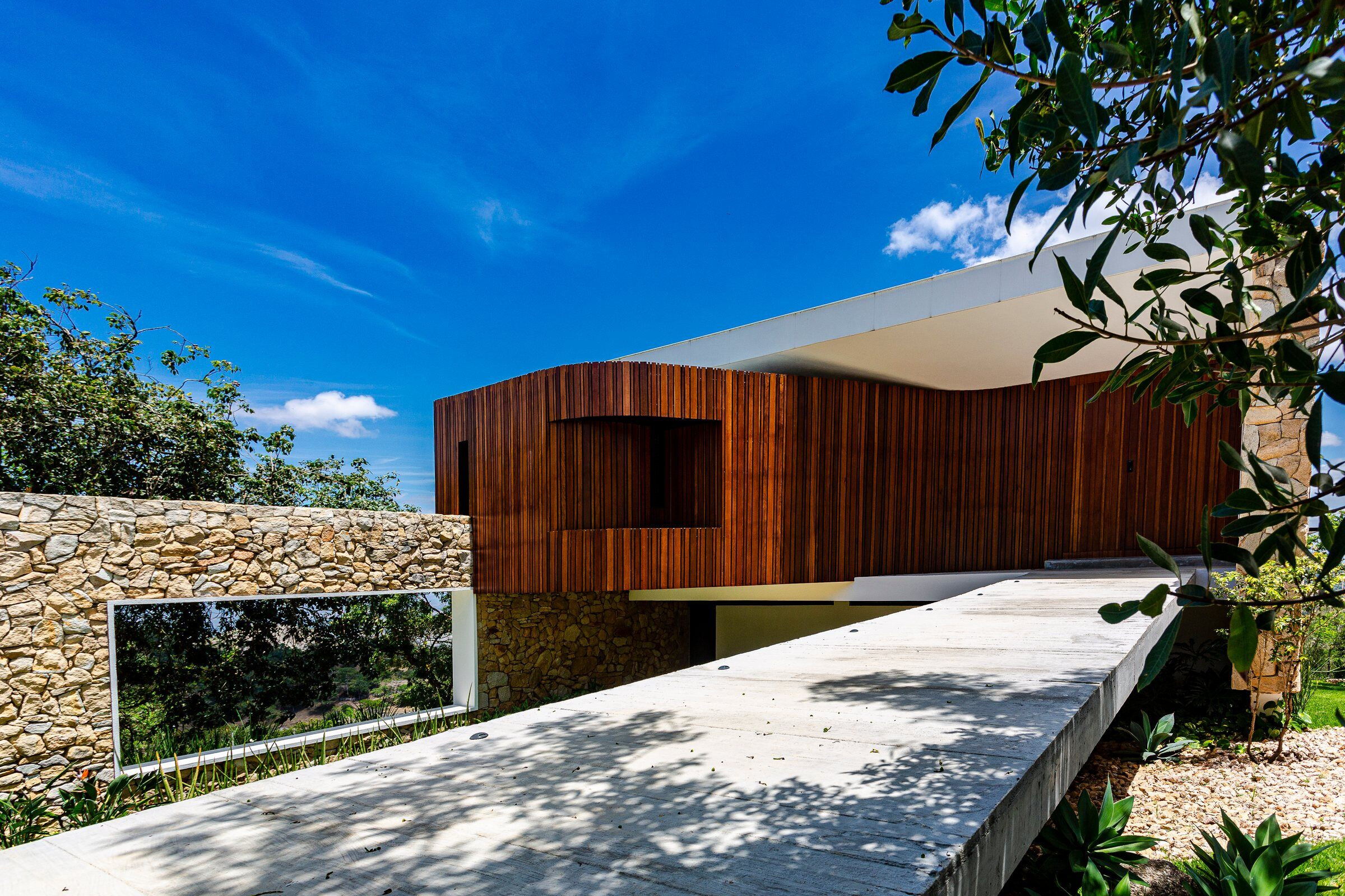 https://archello.com/story/113619/attachments/photos-videos/6 photo_credit Antônio Preggo