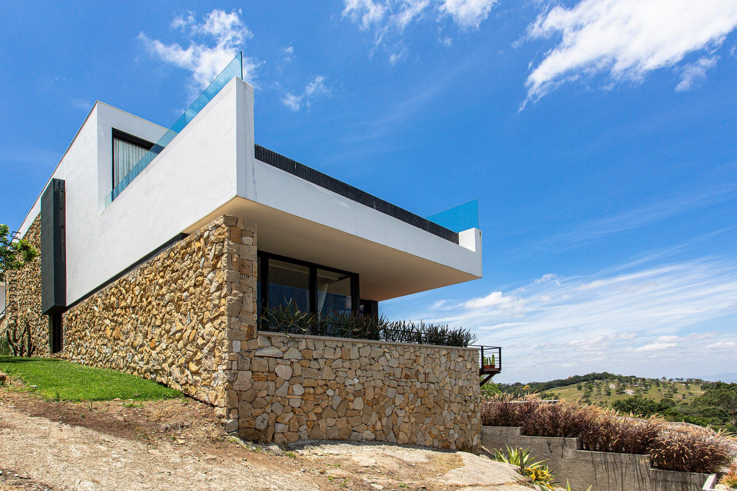 https://archello.com/story/113619/attachments/photos-videos/8 photo_credit Antônio Preggo