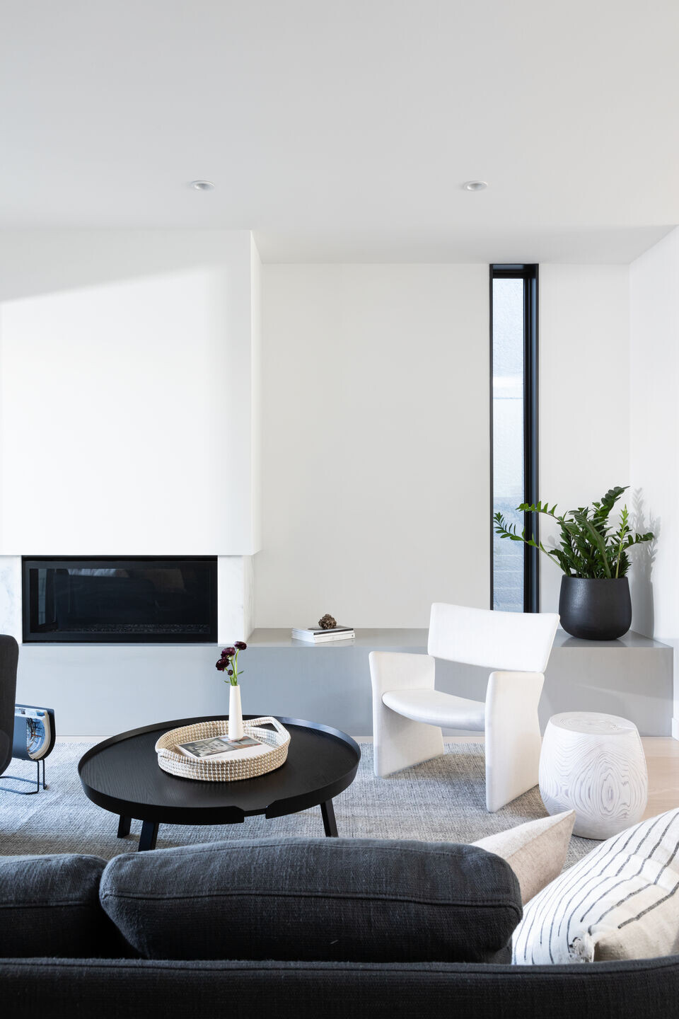 https://archello.com/story/113676/attachments/photos-videos/20 photo_credit Ema Peter
