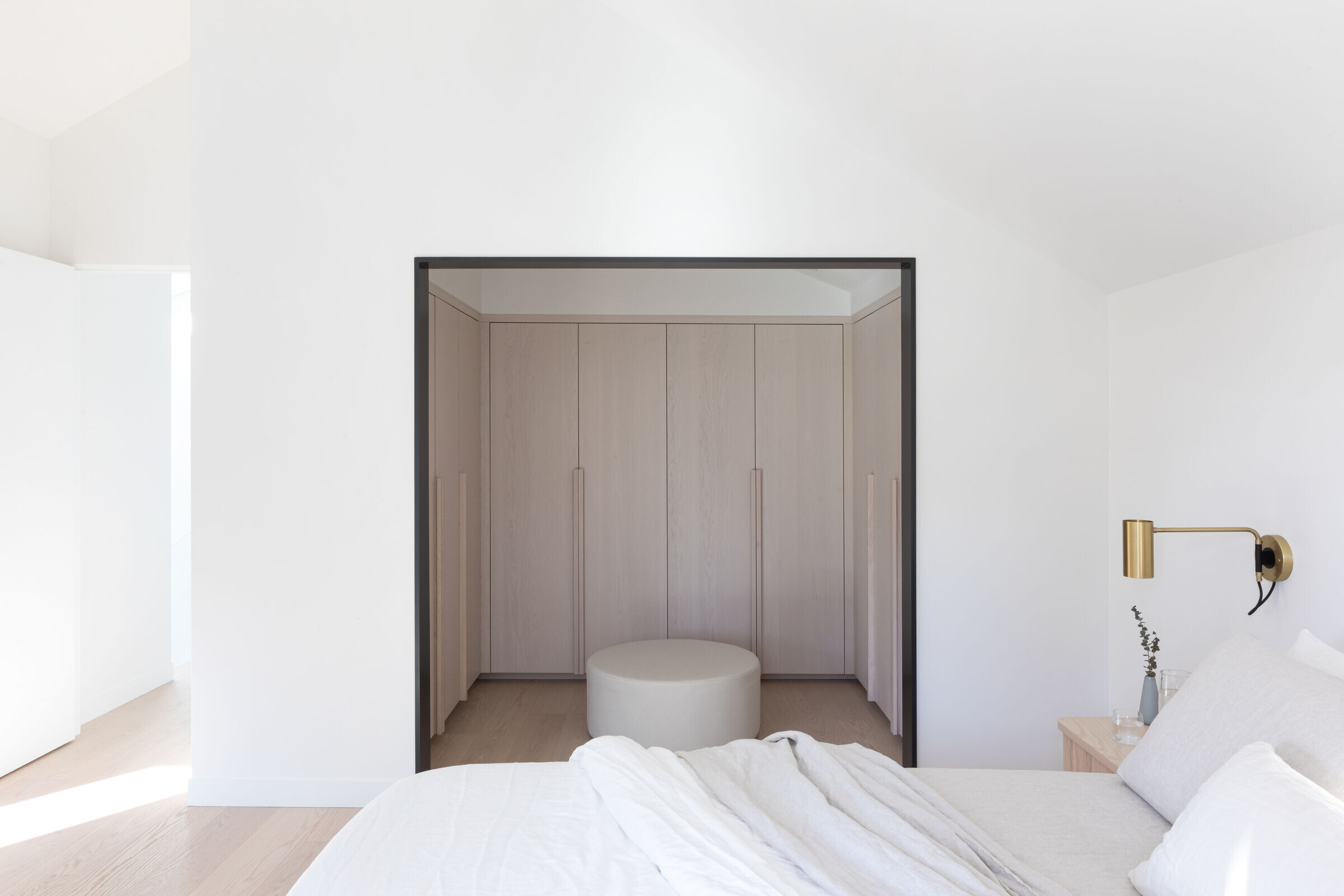 https://archello.com/story/113676/attachments/photos-videos/30 photo_credit Ema Peter