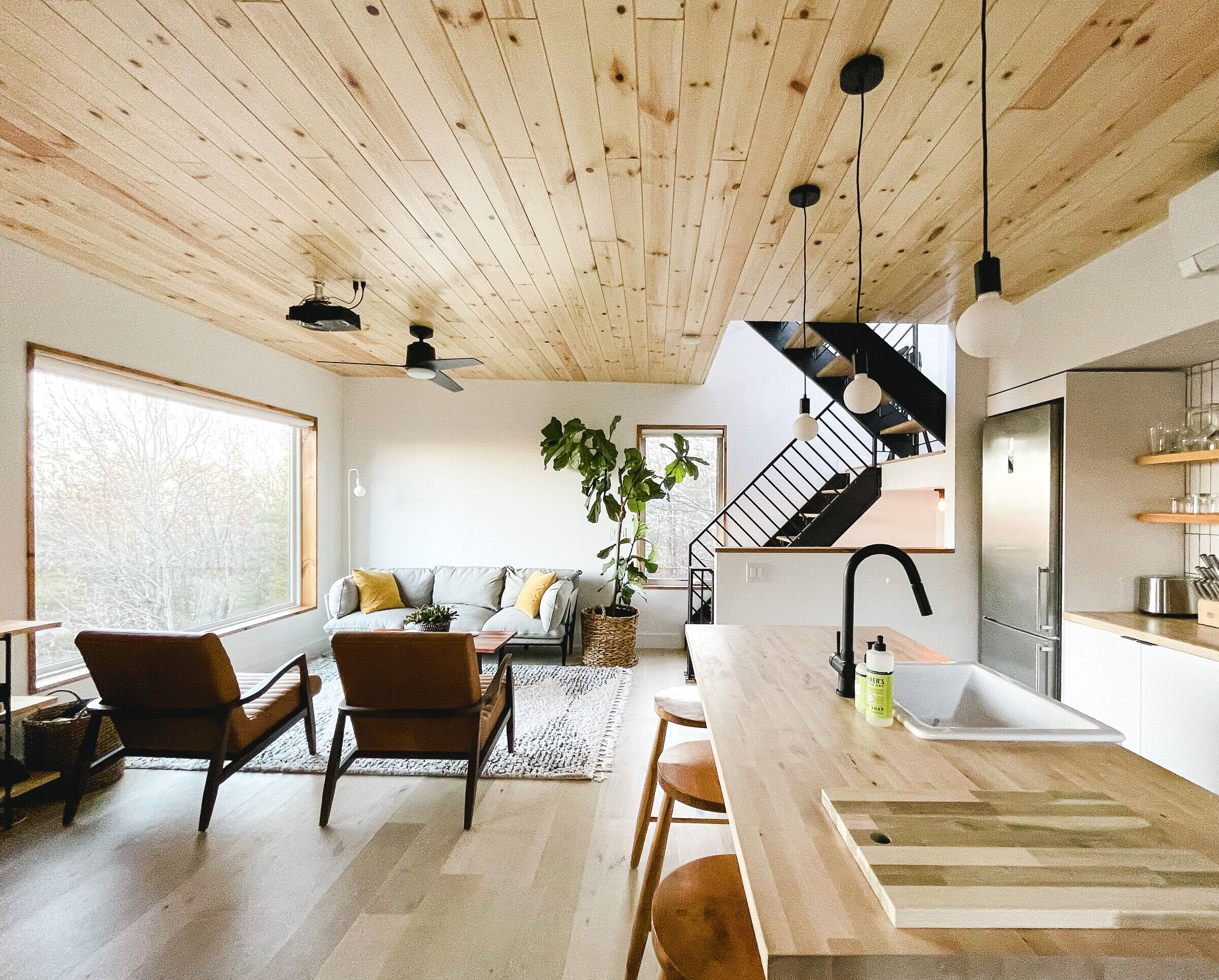 https://archello.com/story/113679/attachments/photos-videos/6 photo_credit Gregory Farrell