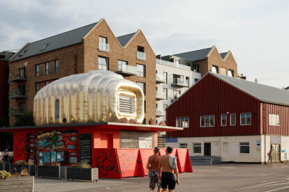 Hugh Broughton and Pearce+ unveil ‘Martian House’ on Bristol’s Dockside