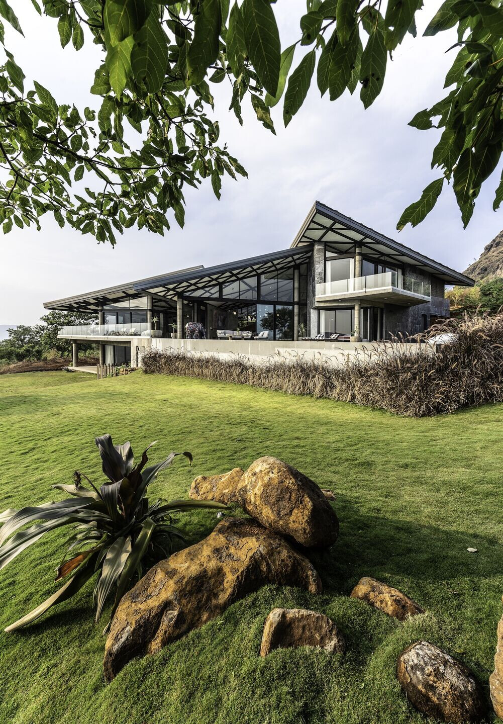 https://archello.com/story/113762/attachments/photos-videos/13 photo_credit PHXINDIA
