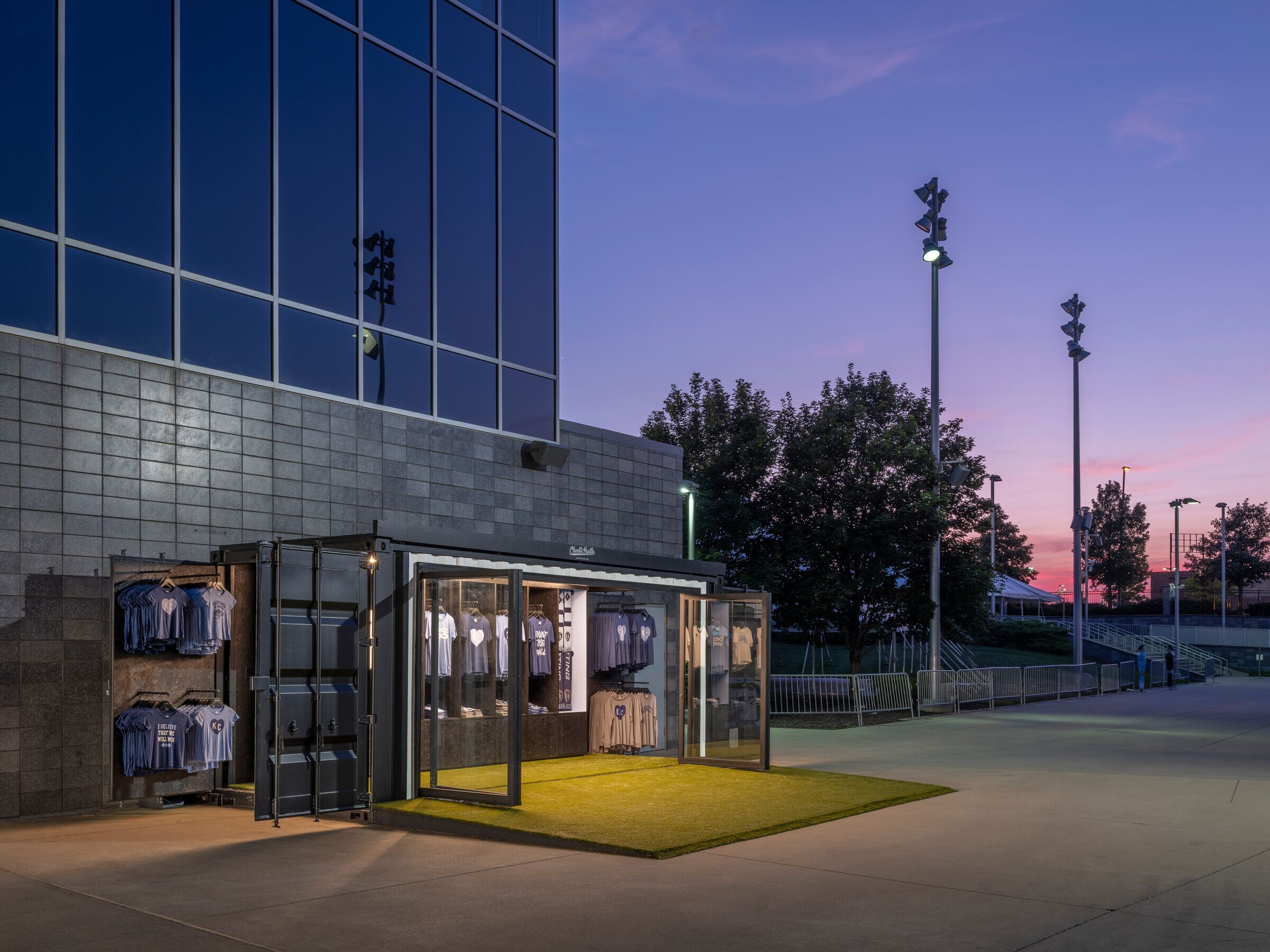 https://archello.com/story/113819/attachments/photos-videos/3 photo_credit Bob Greenspan