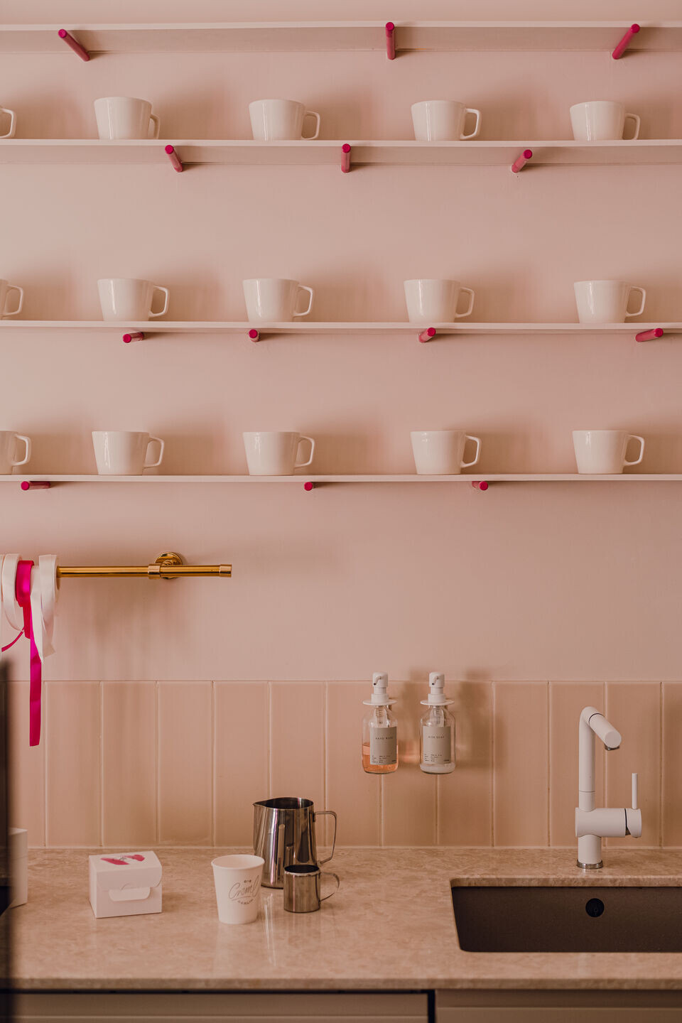 https://archello.com/story/113882/attachments/photos-videos/9 photo_credit Pion Studio