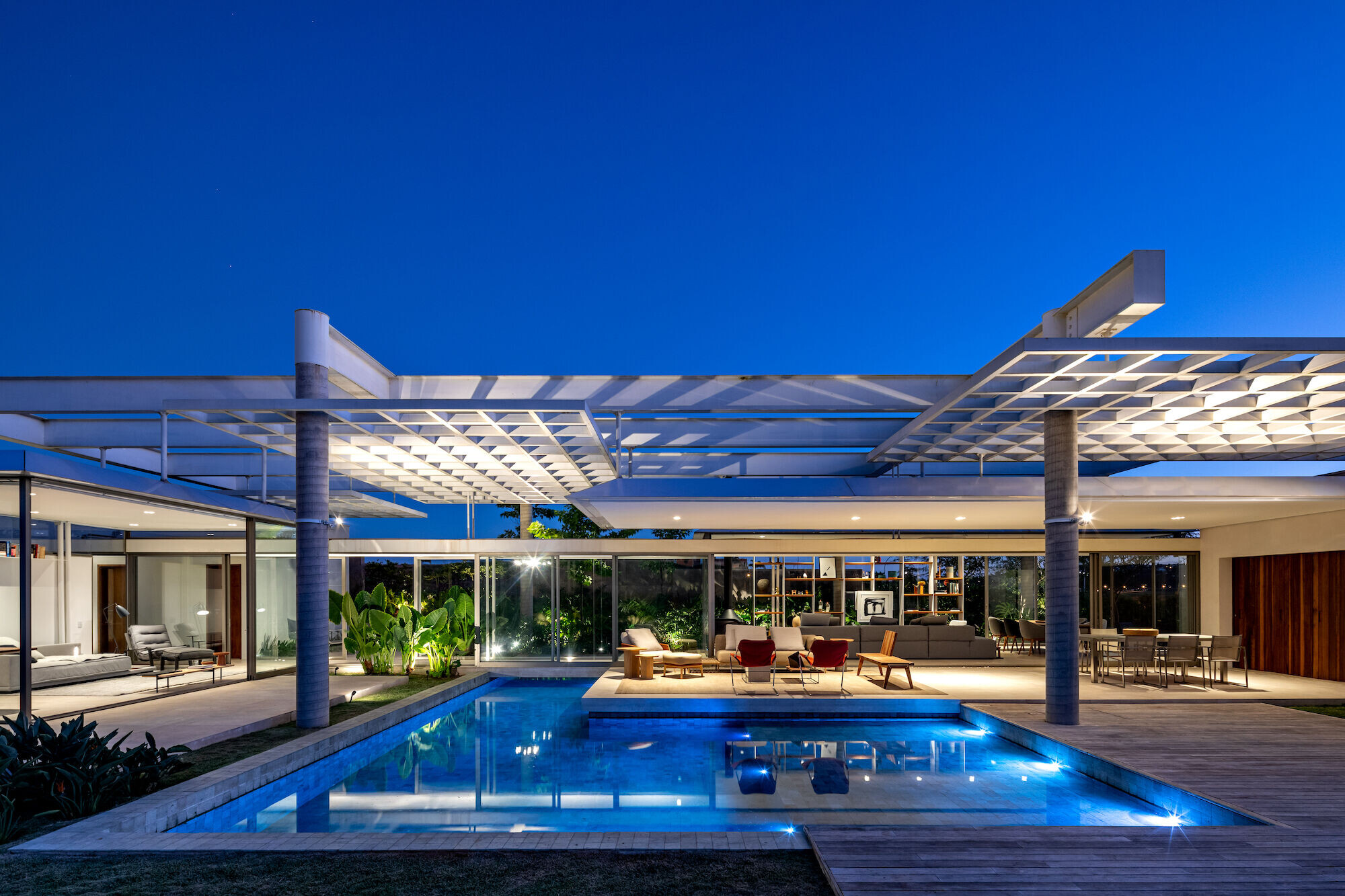 https://archello.com/story/113931/attachments/photos-videos/4 photo_credit Fran Parente