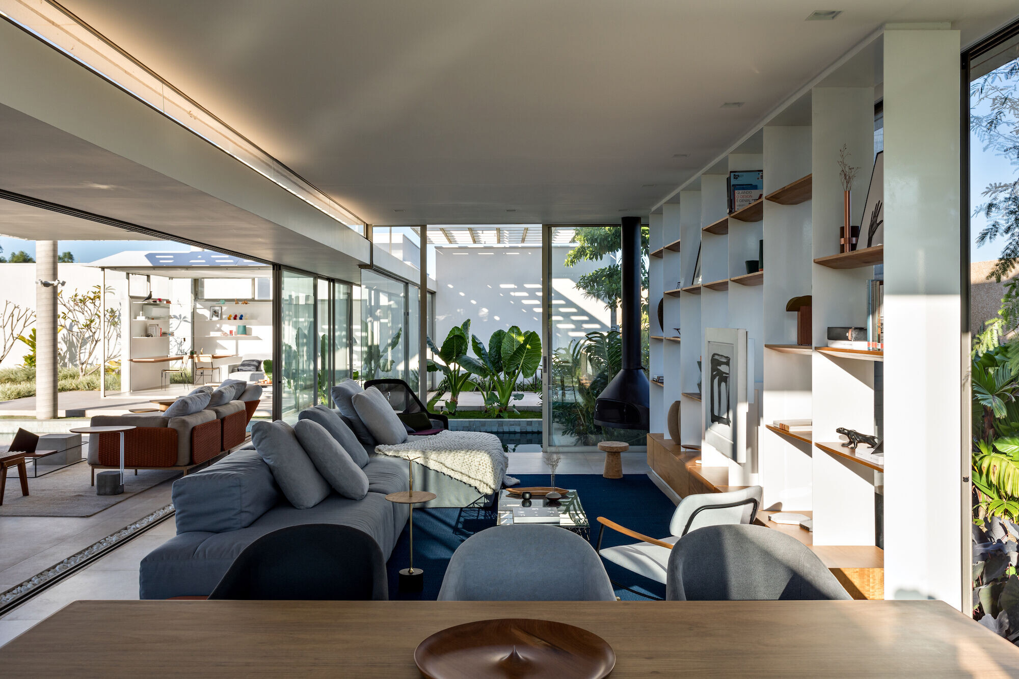 https://archello.com/story/113931/attachments/photos-videos/13 photo_credit Fran Parente