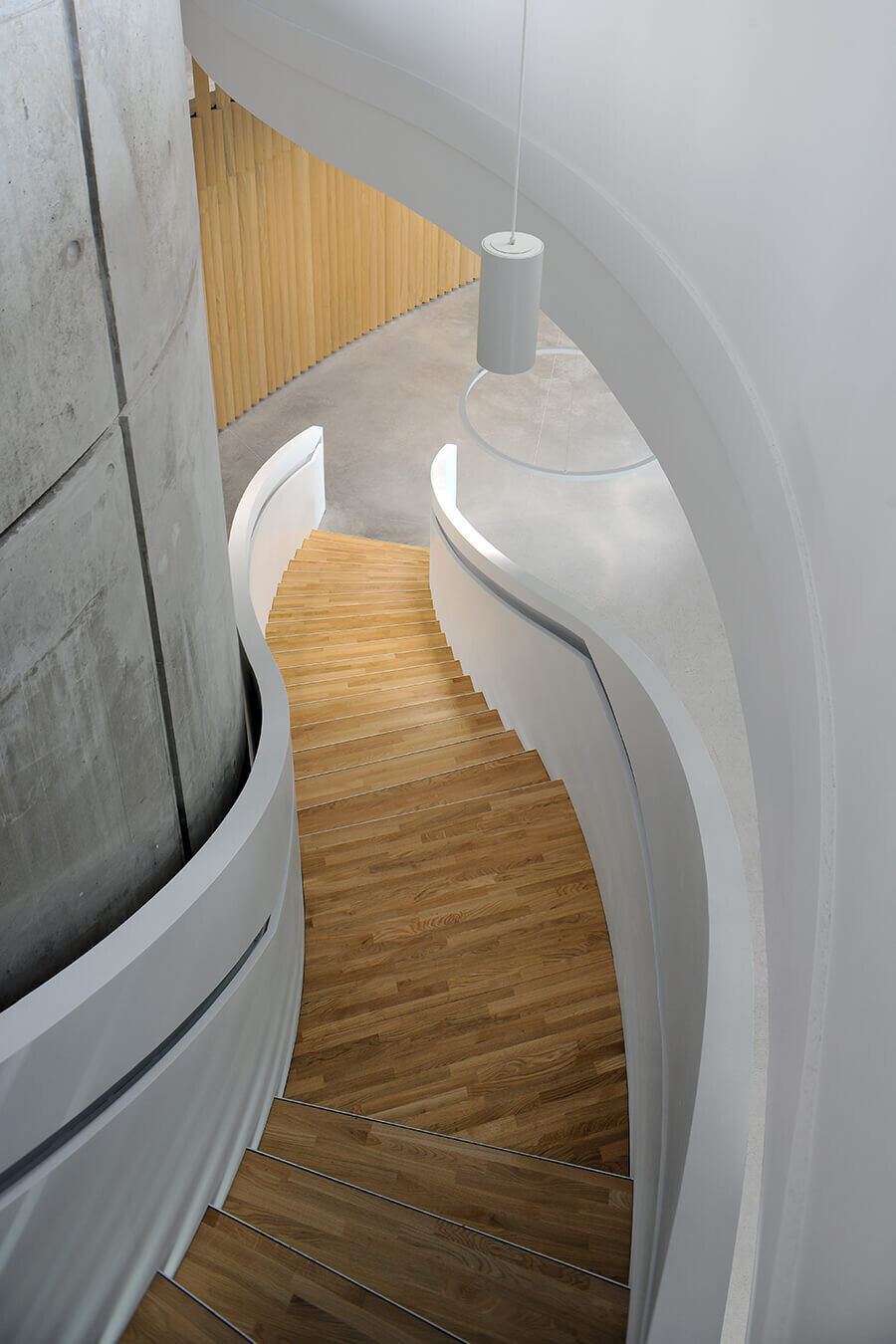 https://archello.com/story/114238/attachments/photos-videos/2 photo_credit Erick Saillet