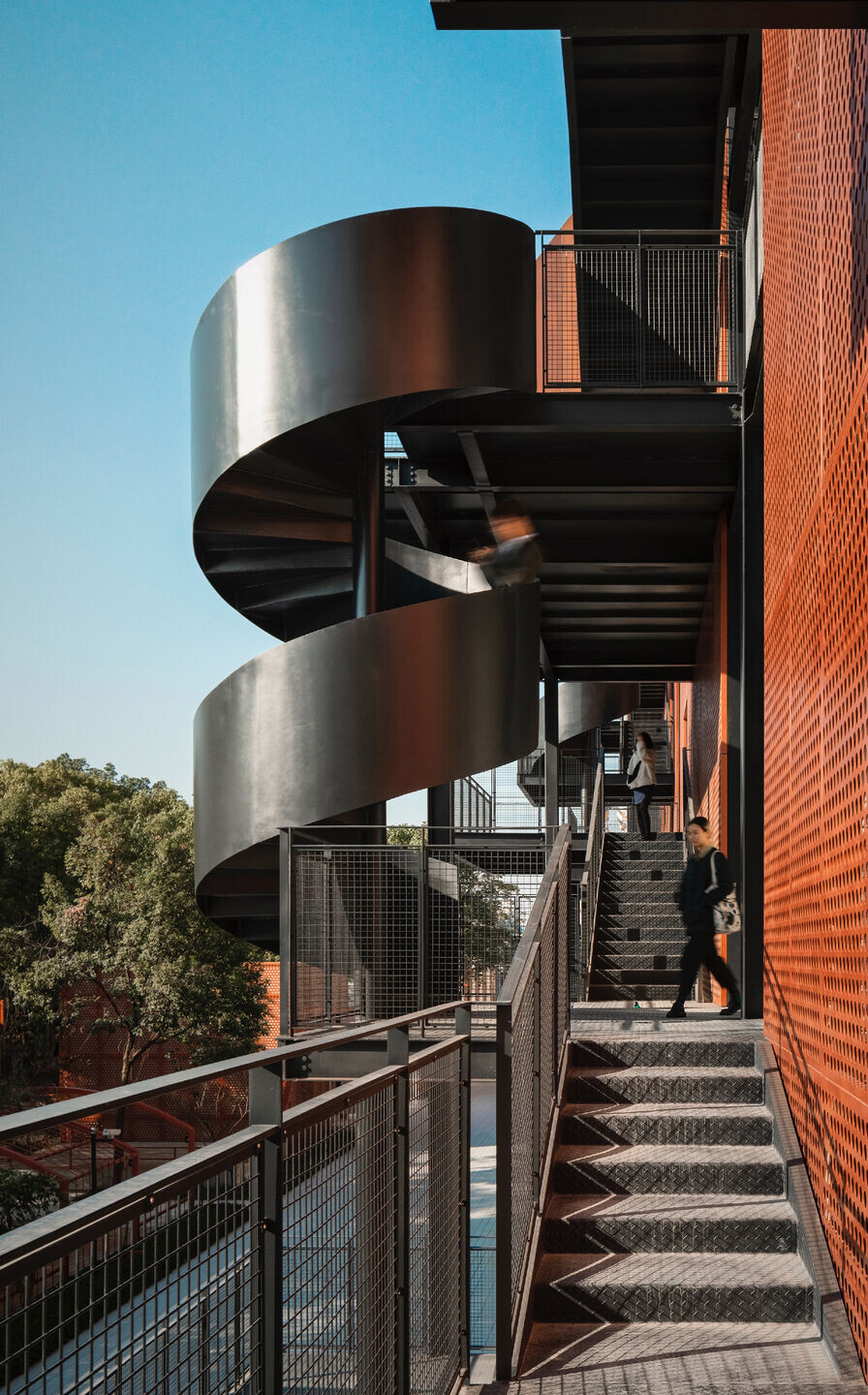 https://archello.com/story/114278/attachments/photos-videos/13 photo_credit UK Studio
