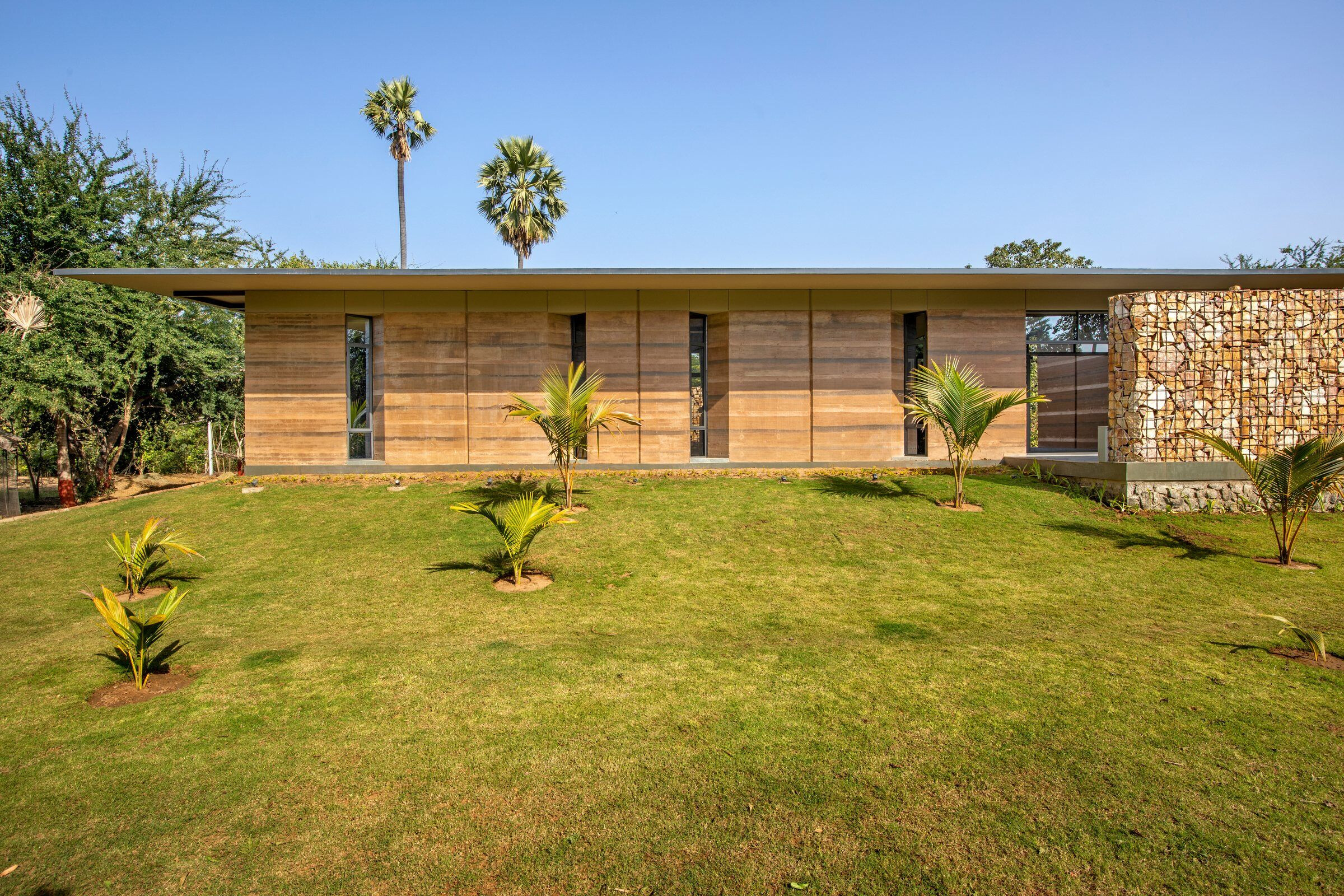 https://archello.com/story/114309/attachments/photos-videos/2 photo_credit Tejas Shah Photography